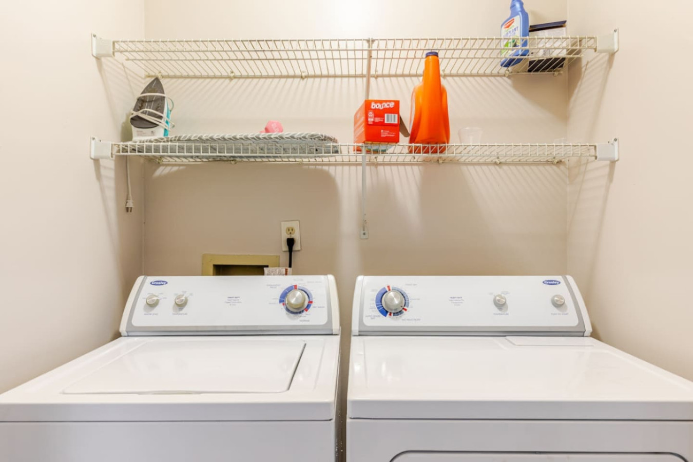 A full-size washer and dryer let you pack light for a long stay or a TDY assignment.