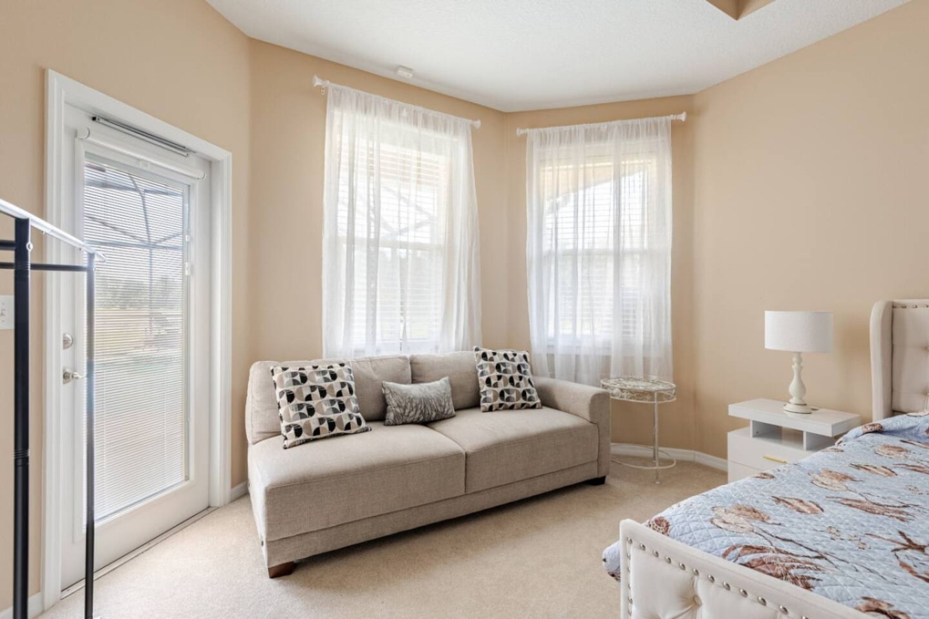 A private sitting area attached to one of the bedroom suites, its own small retreat inside the retreat.