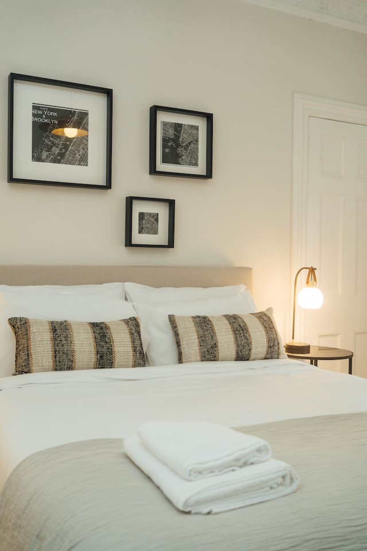 Riverside 2-Bed Ground Floor Flat | Free Parking in 26A James Street FK81UG - Property image 16 - VivreStays