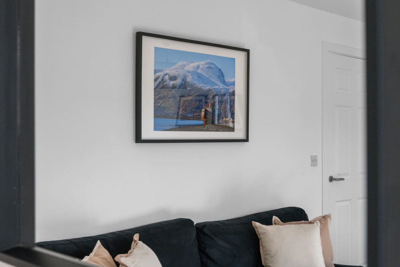 Castle View - ground floor 2 bedroom free parking in 59 Drip Road, FK81RN - Property image 14 - VivreStays