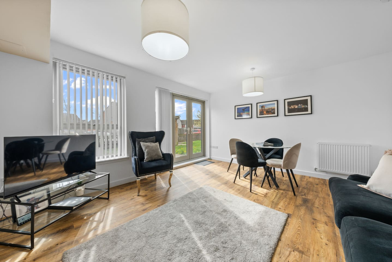 Castle View - ground floor 2 bedroom free parking in 59 Drip Road, FK81RN - Property image 7 - VivreStays
