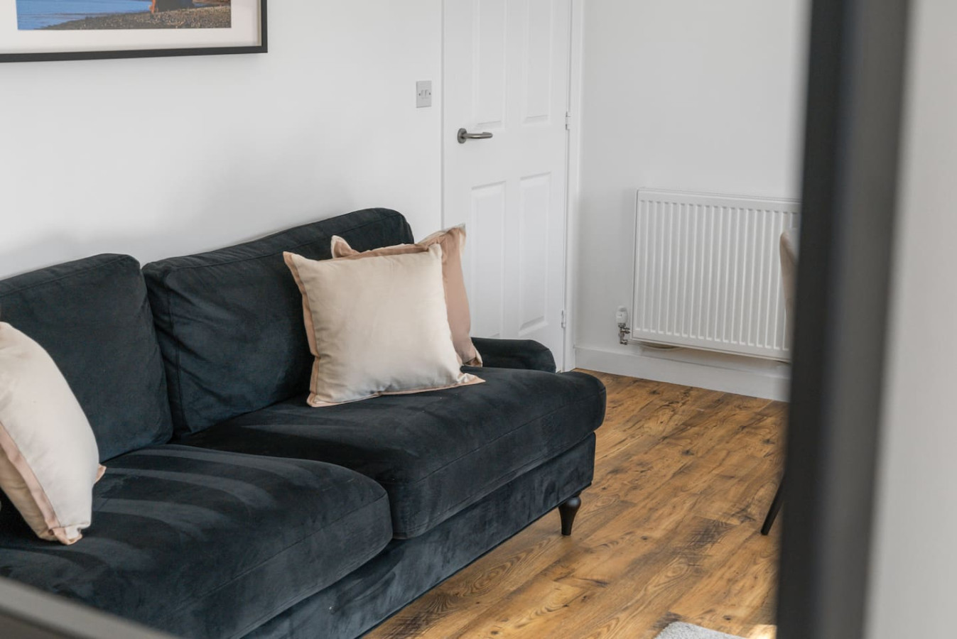 Castle View - ground floor 2 bedroom free parking in 59 Drip Road, FK81RN - Property image 12 - VivreStays