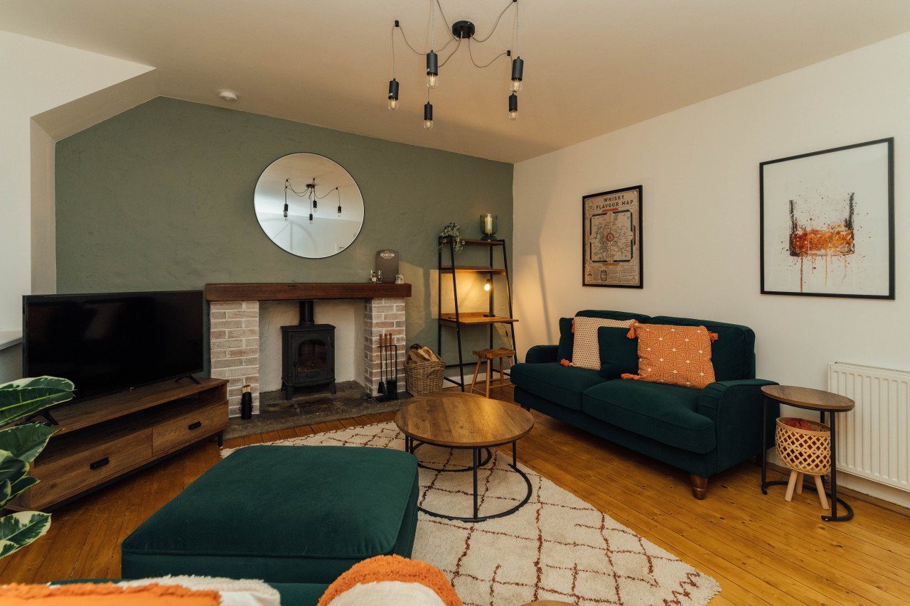 The Old Deanston Workers Cottage in 3 Teith Road, Deanston, FK166AJ - Property image 24 - VivreStays