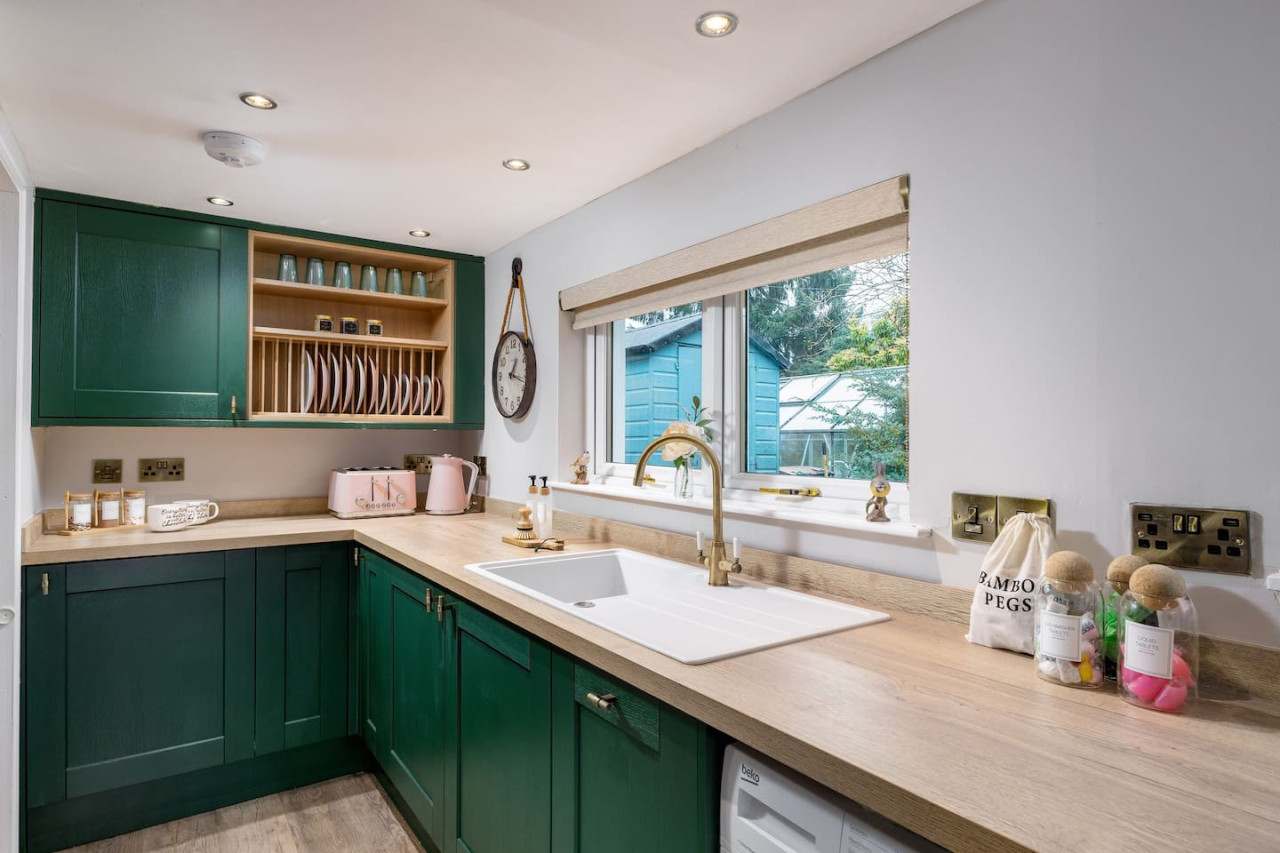 The Tranquil Auchterarder 3-bed Cottage in 48 Feus, Auchterarder, PH31DG - Property image 18 - VivreStays