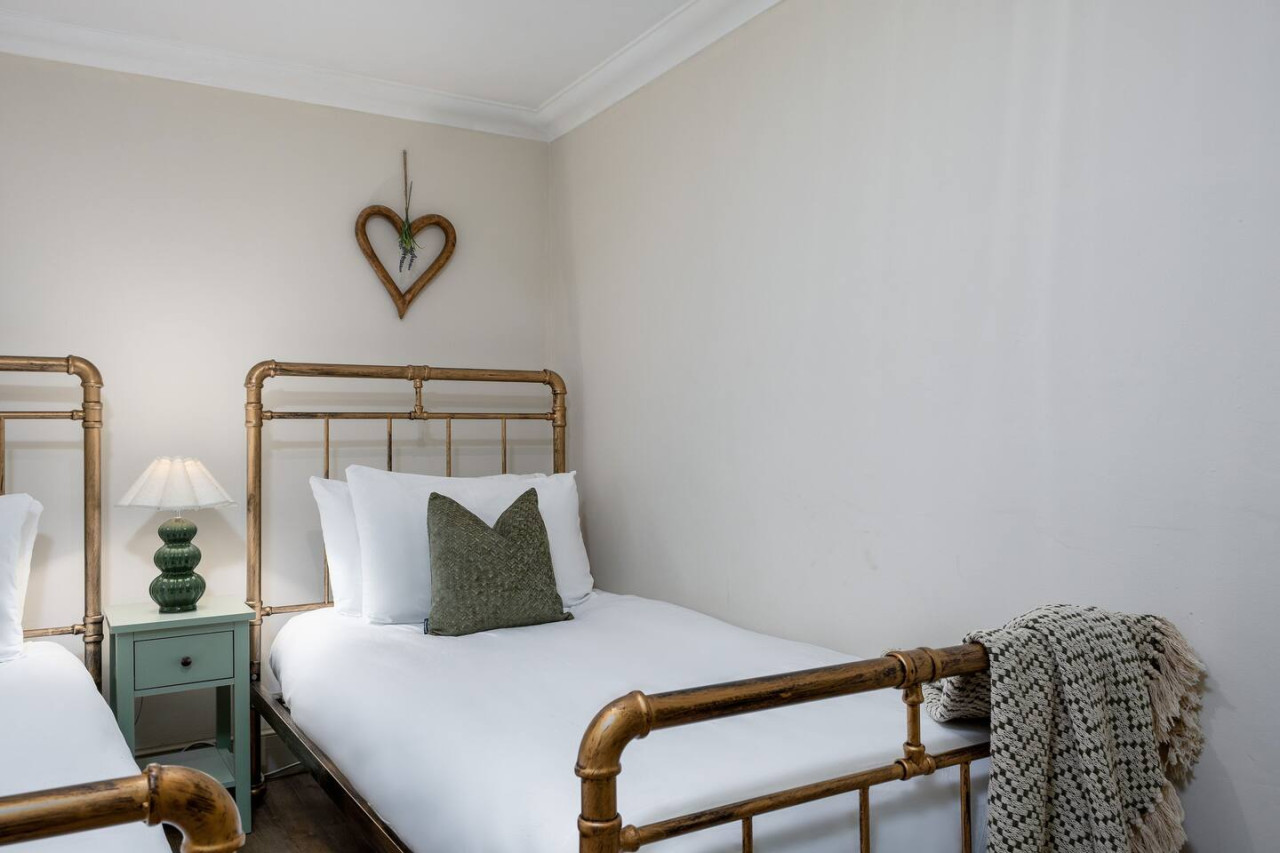 The Tranquil Auchterarder 3-bed Cottage in 48 Feus, Auchterarder, PH31DG - Property image 32 - VivreStays