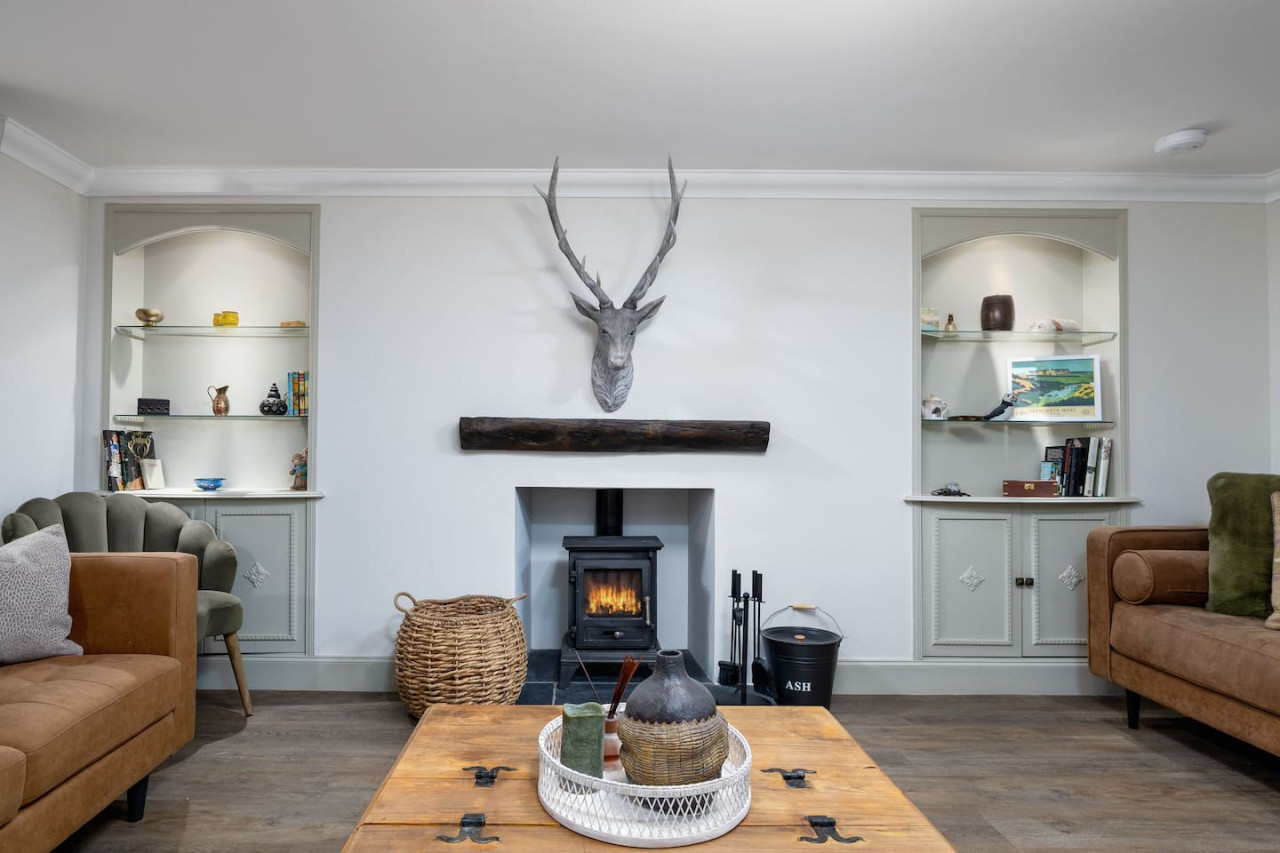 The Tranquil Auchterarder 3-bed Cottage in 48 Feus, Auchterarder, PH31DG - Property image 11 - VivreStays
