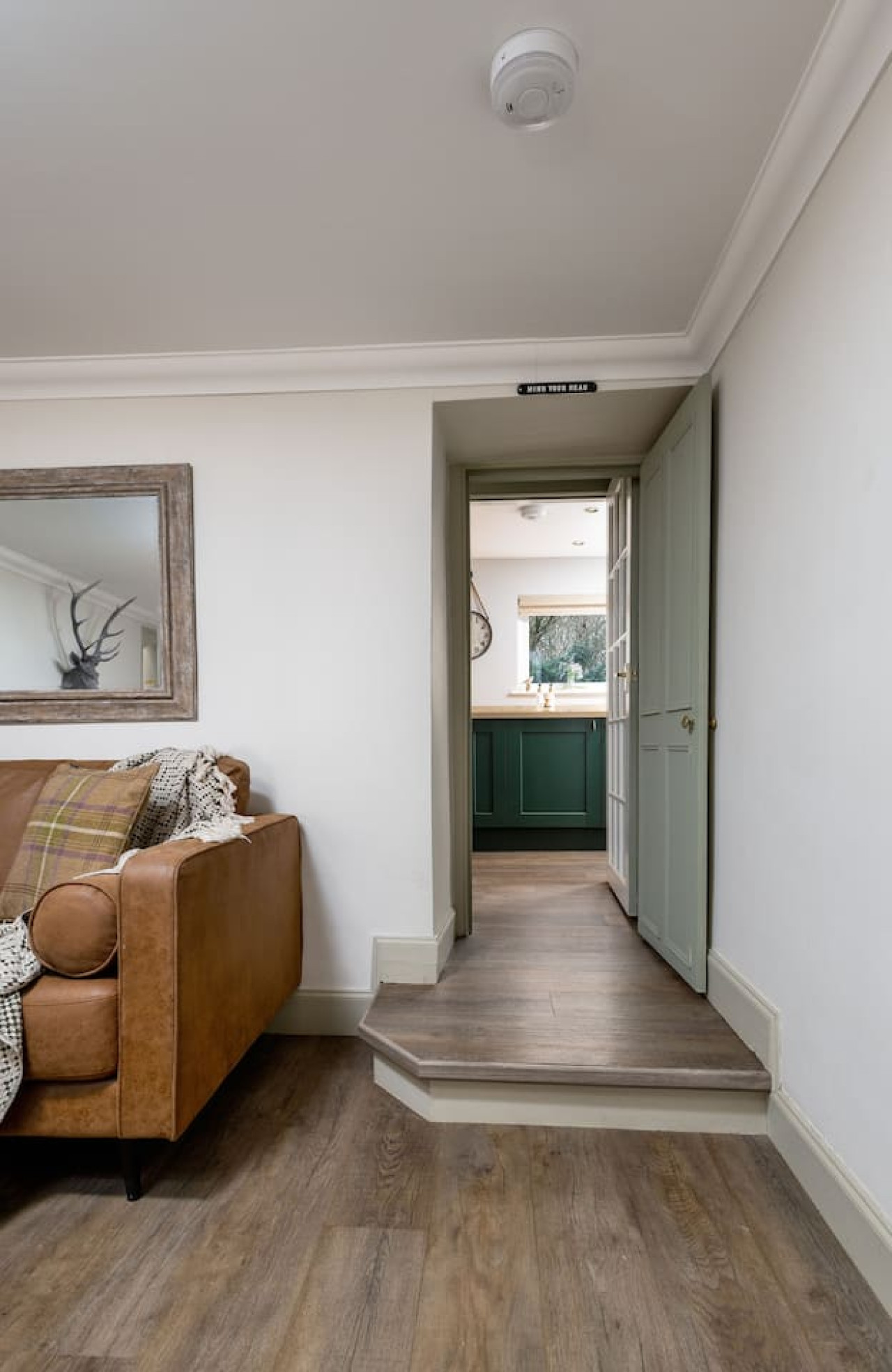 The Tranquil Auchterarder 3-bed Cottage in 48 Feus, Auchterarder, PH31DG - Property image 15 - VivreStays