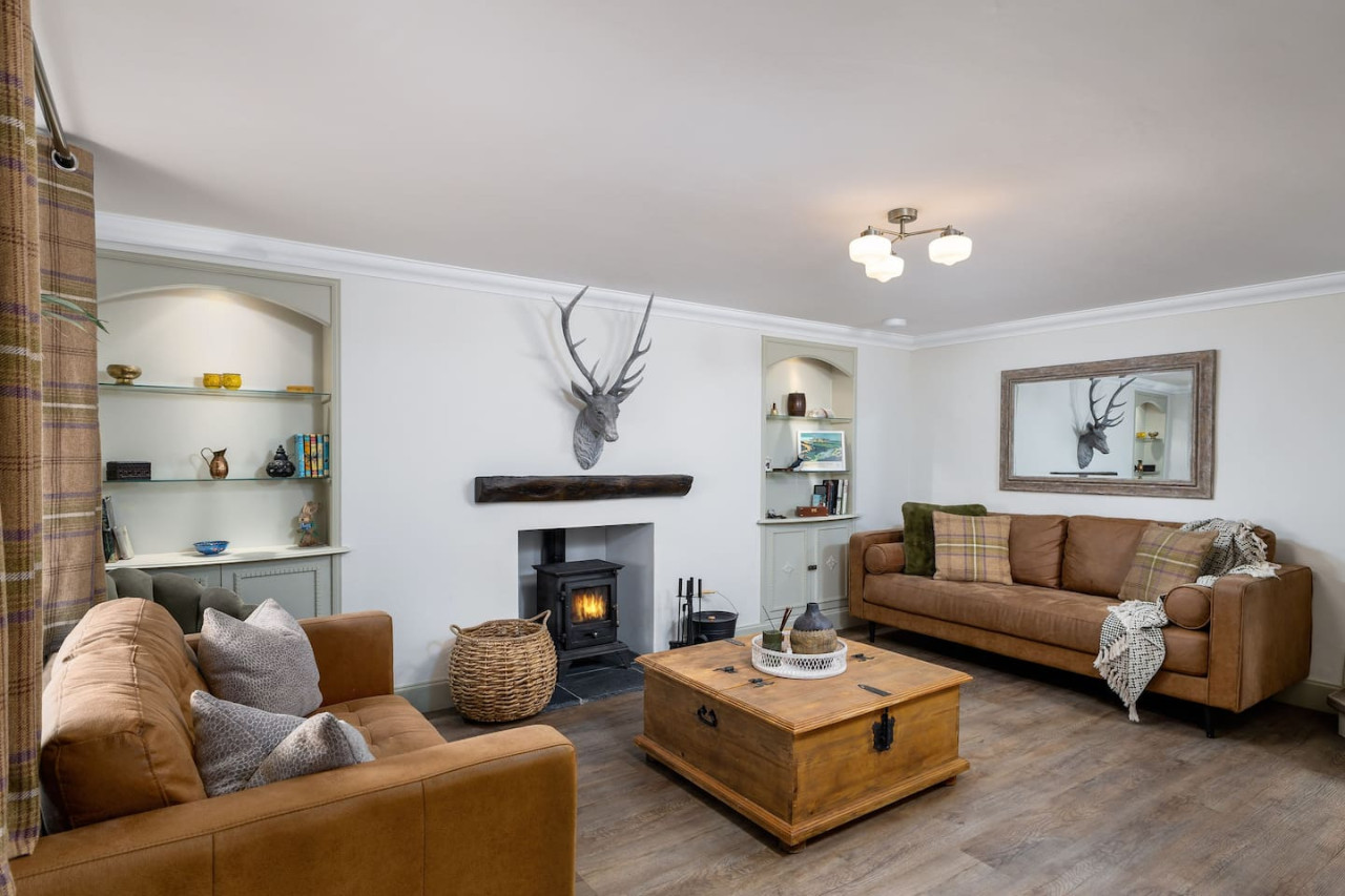 The Tranquil Auchterarder 3-bed Cottage in 48 Feus, Auchterarder, PH31DG - Property image 9 - VivreStays