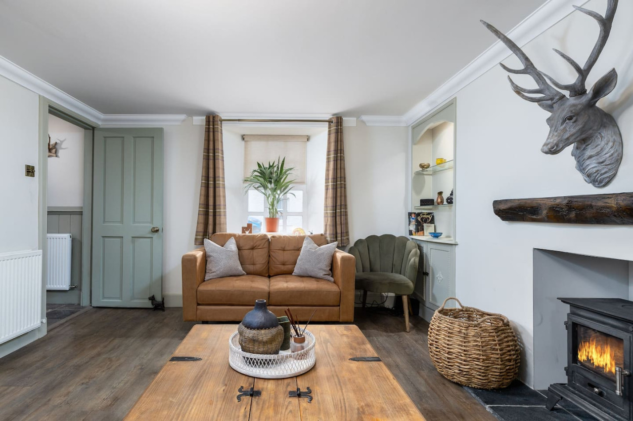 The Tranquil Auchterarder 3-bed Cottage in 48 Feus, Auchterarder, PH31DG - Property image 12 - VivreStays