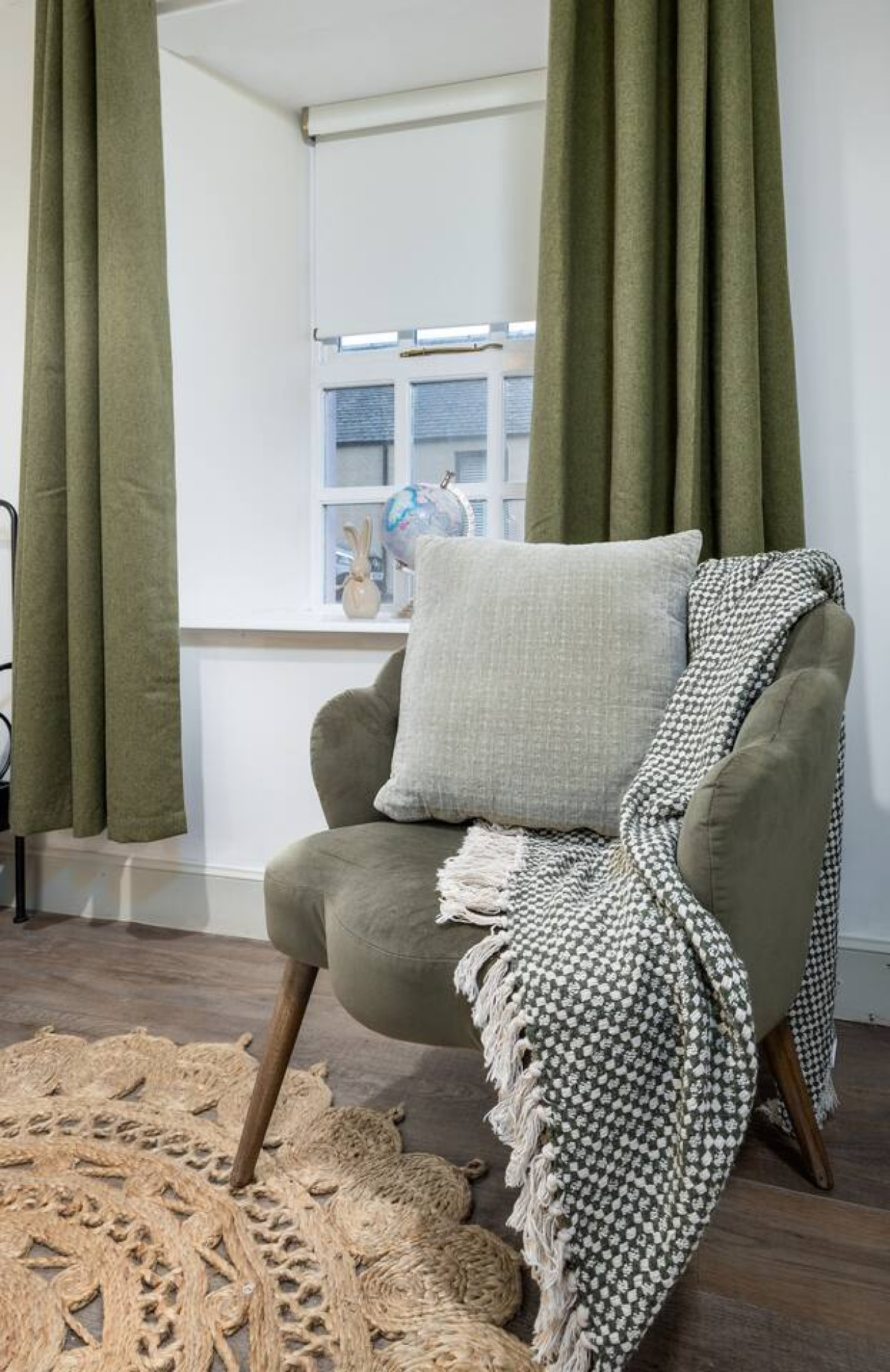 The Tranquil Auchterarder 3-bed Cottage in 48 Feus, Auchterarder, PH31DG - Property image 39 - VivreStays