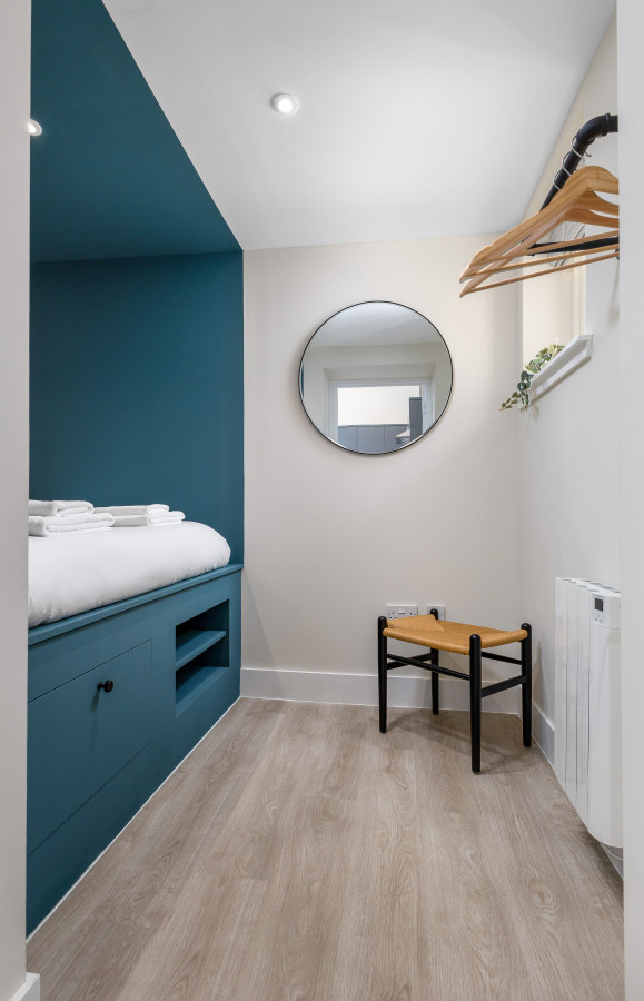 City Centre Haven: Stirling's Hidden Gem in 14 Upper Craigs Flat E, Stirling, FK82DG - Property image 12 - VivreStays
