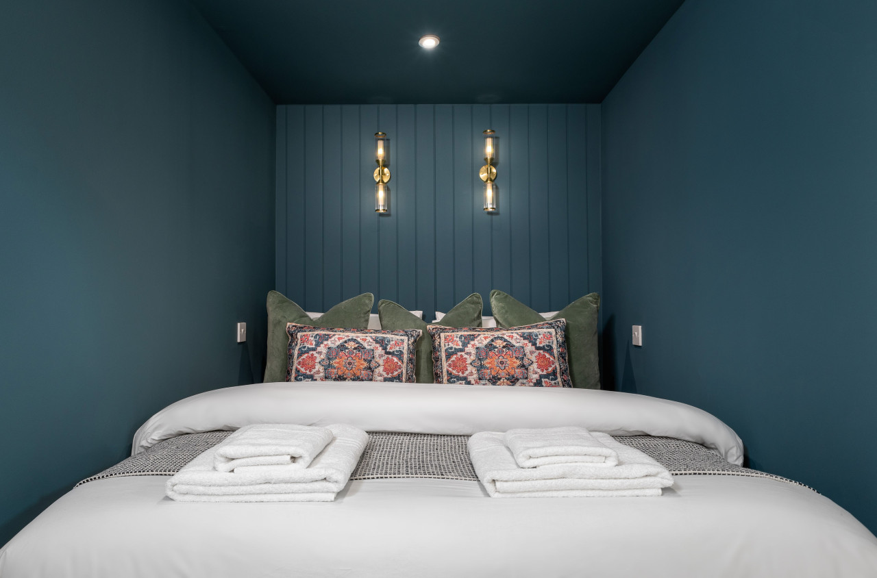 City Centre Haven: Stirling's Hidden Gem in 14 Upper Craigs Flat E, Stirling, FK82DG - Property image 9 - VivreStays
