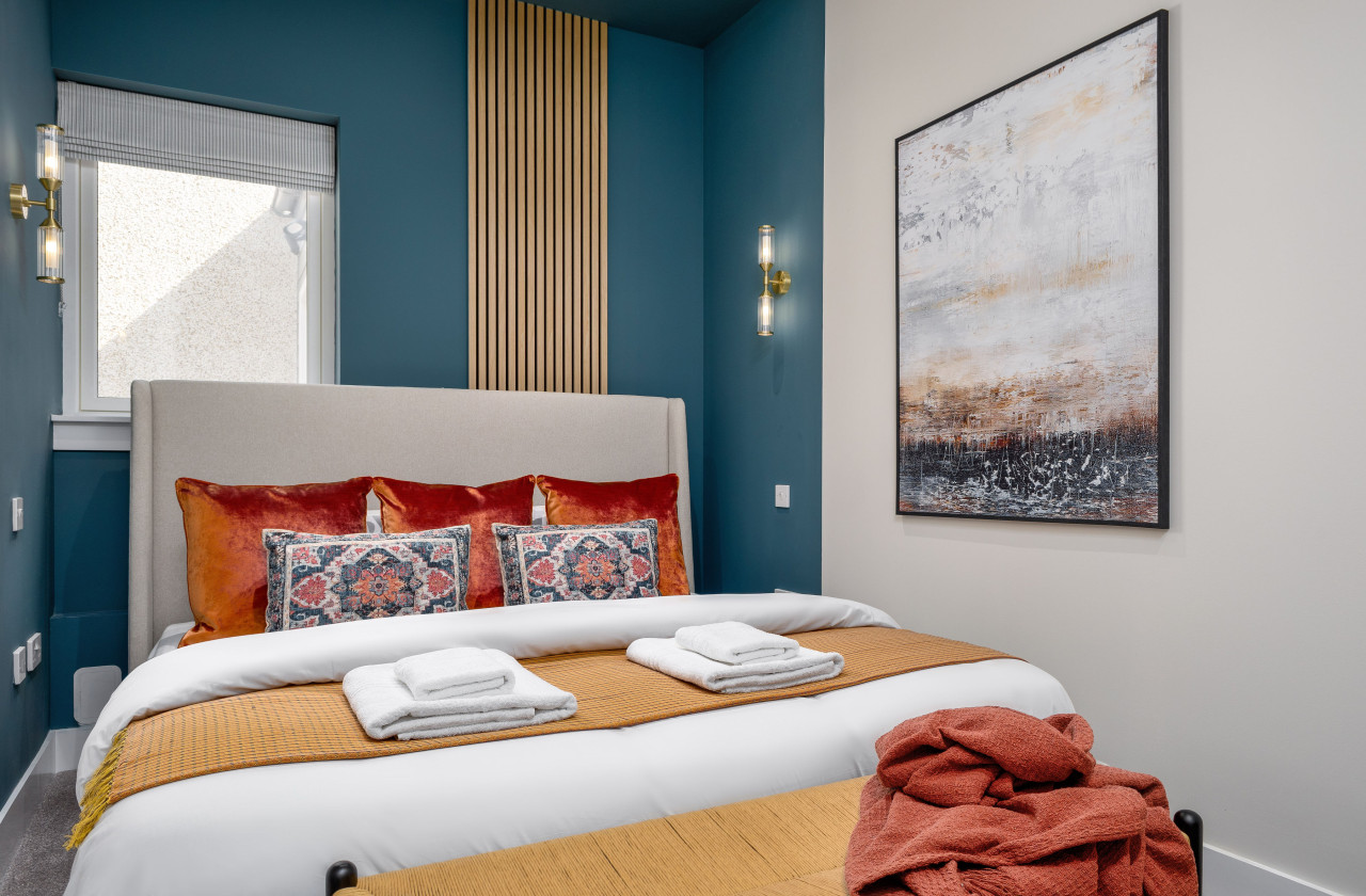 City Centre Haven: Stirling's Hidden Gem in 14 Upper Craigs Flat E, Stirling, FK82DG - Property image 3 - VivreStays