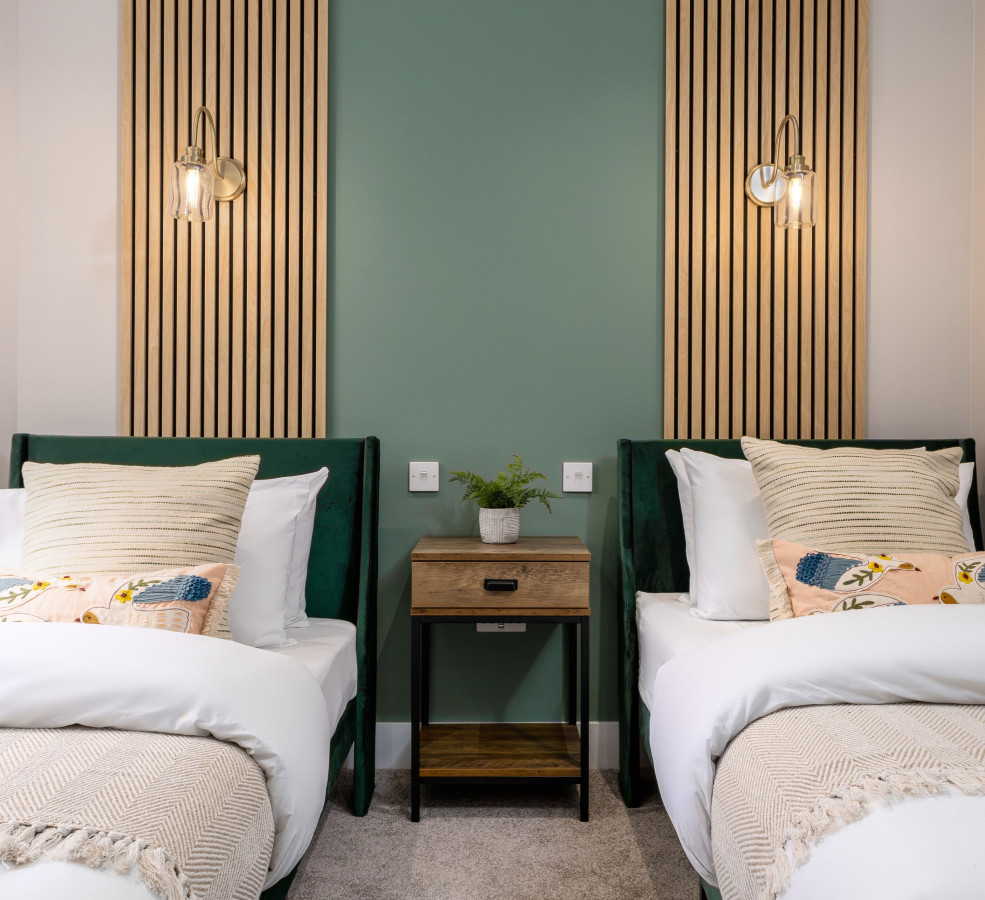 Highland Hideaway: Modern Comfort in Historic Area serviced apartment - UK - VivreStays