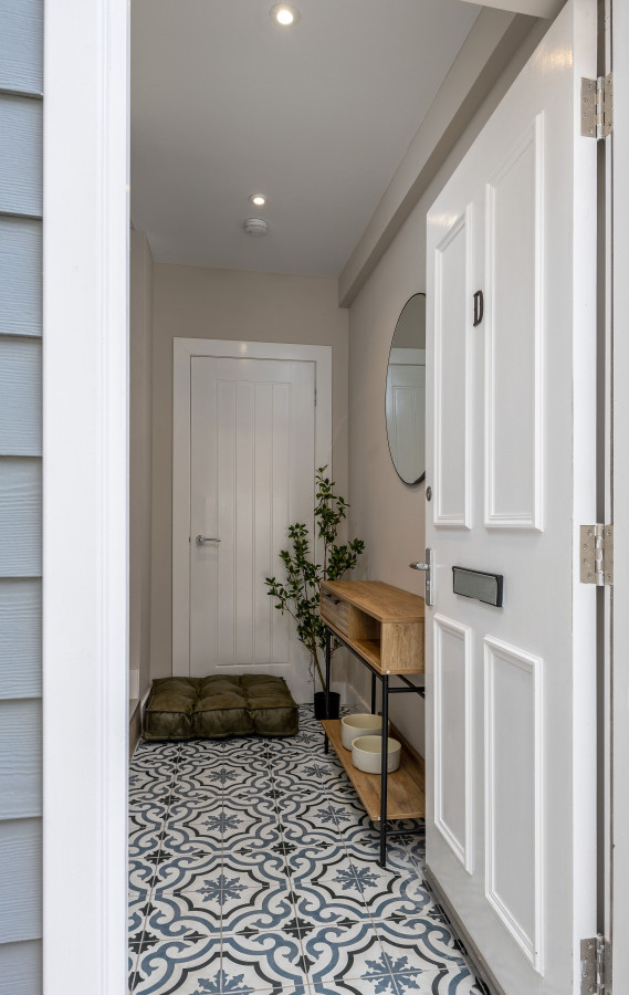 Highland Hideaway: Modern Comfort in Historic Area in 14 Upper Craigs Flat D, Stirling, FK82DG - Property image 14 - VivreStays
