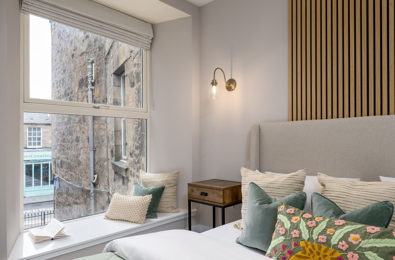 Highland Hideaway: Modern Comfort in Historic Area in 14 Upper Craigs Flat D, Stirling, FK82DG - Property image 30 - VivreStays