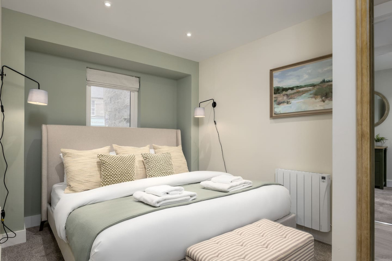 Central Stirling City Escape in 14 Upper Craigs Flat C - Property image 14 - VivreStays