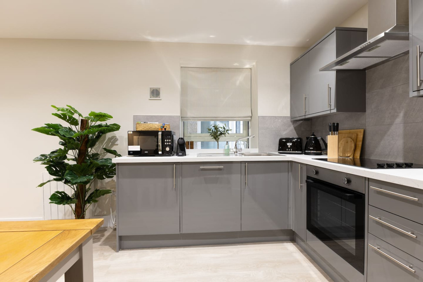 Central Stirling City Escape in 14 Upper Craigs Flat C - Property image 11 - VivreStays