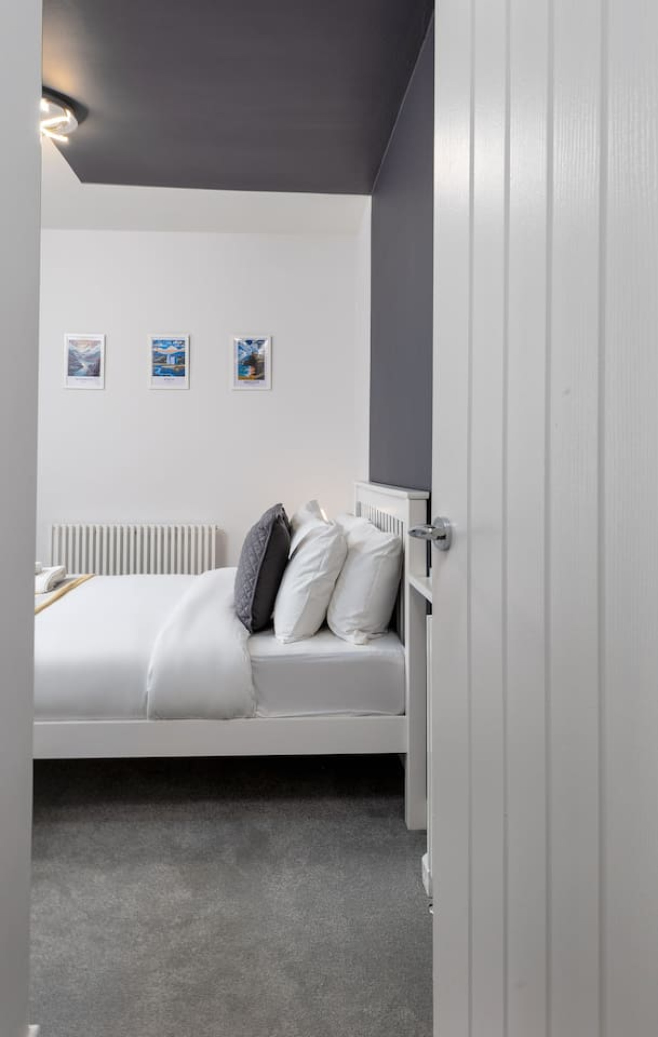 Castle Esplanade Apartment in 26A Broad Street, Stirling, FK81EF - Property image 35 - VivreStays