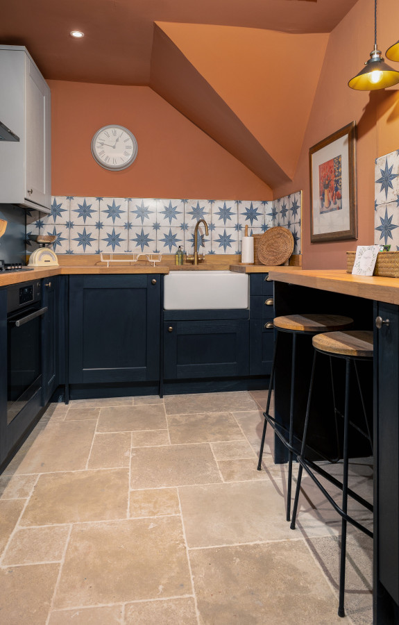 The Unique Cathedral Hideaway in 2C Bridgend, Dunblane, FK159ES - Property image 15 - VivreStays