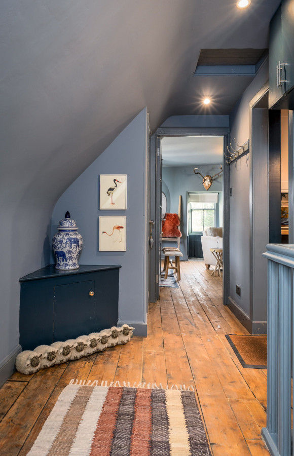 The Unique Cathedral Hideaway in 2C Bridgend, Dunblane, FK159ES - Property image 7 - VivreStays