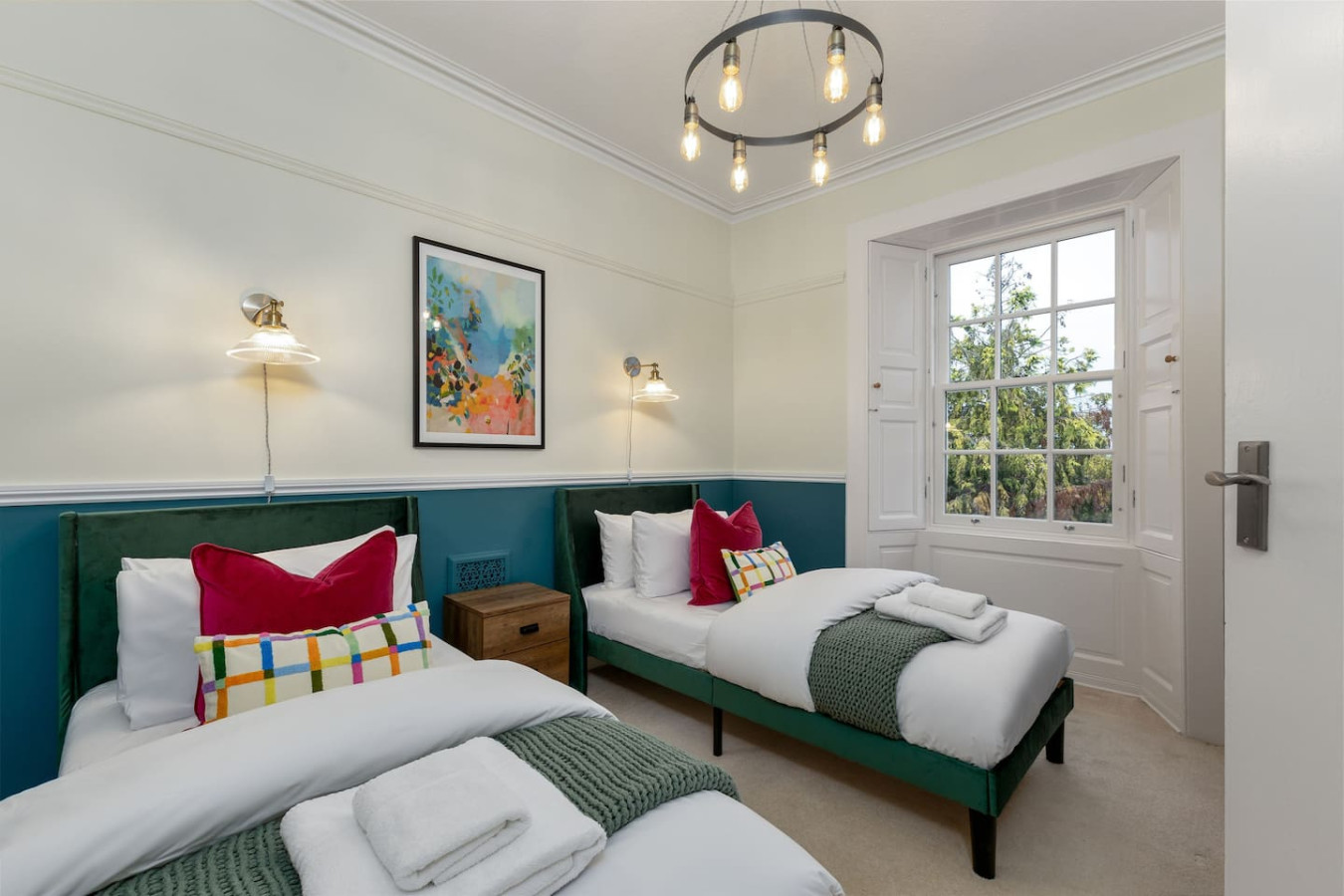 Charming & Cosy: Your Cambusbarron Getaway in 18B Main Street, Cambusbarron, FK79NN - Property image 24 - VivreStays