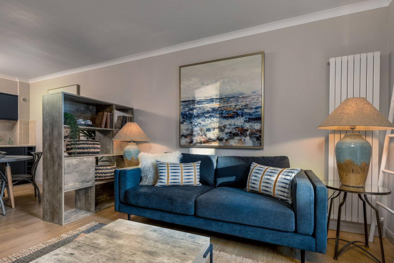 The Mill Retreat in 19 Mill Court, Springbank Gardens, FK159JZ - Property image 10 - VivreStays