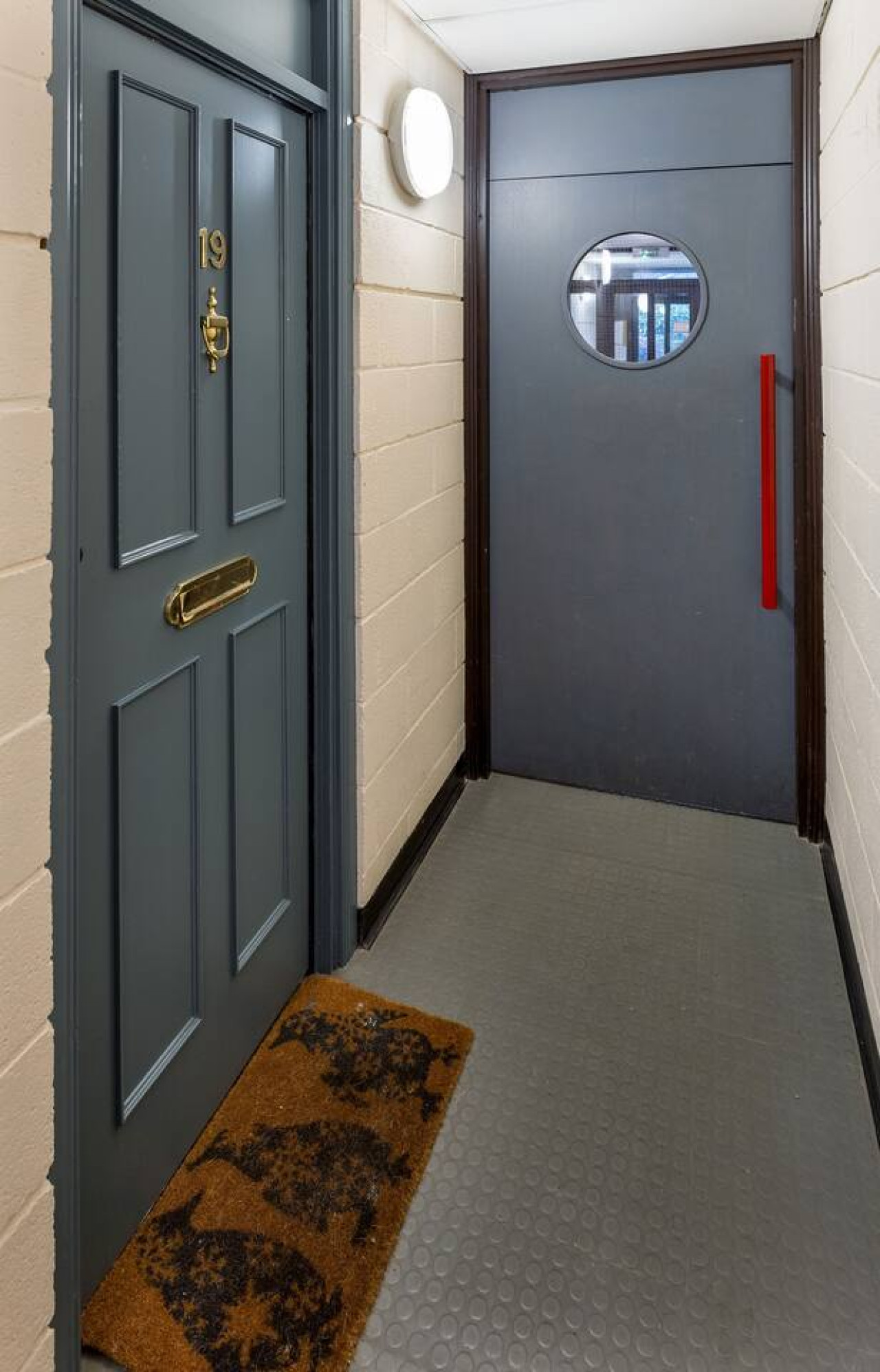 The Mill Retreat in 19 Mill Court, Springbank Gardens, FK159JZ - Property image 27 - VivreStays