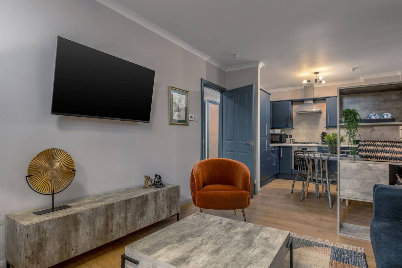 The Mill Retreat in 19 Mill Court, Springbank Gardens, FK159JZ - Property image 8 - VivreStays