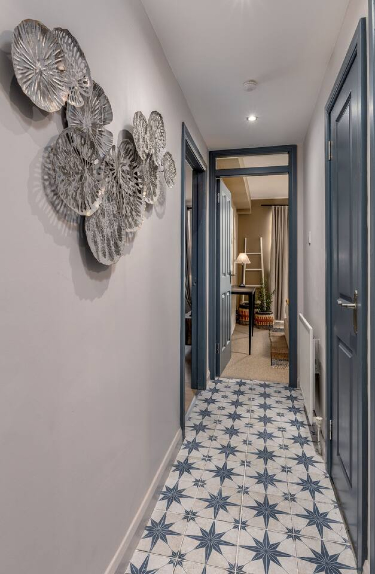 The Mill Retreat in 19 Mill Court, Springbank Gardens, FK159JZ - Property image 26 - VivreStays