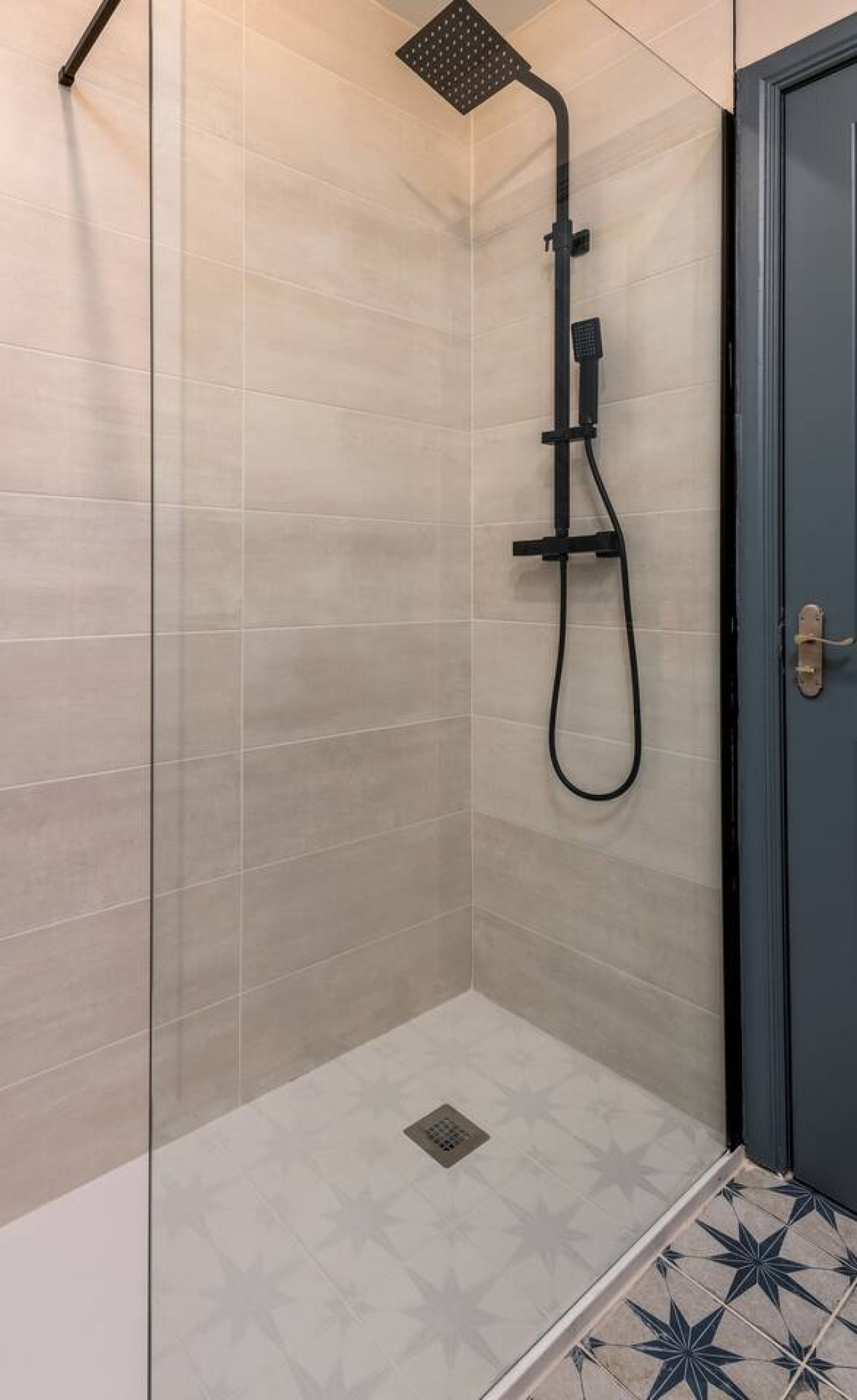 The Mill Retreat in 19 Mill Court, Springbank Gardens, FK159JZ - Property image 6 - VivreStays