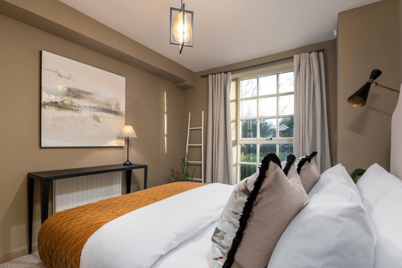 The Mill Retreat in 19 Mill Court, Springbank Gardens, FK159JZ - Property image 20 - VivreStays