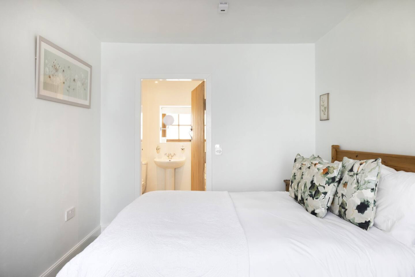 The Nest - Cosy Holiday Cottage in The Nest, Southbank, Errol, PH27QS - Property image 14 - VivreStays