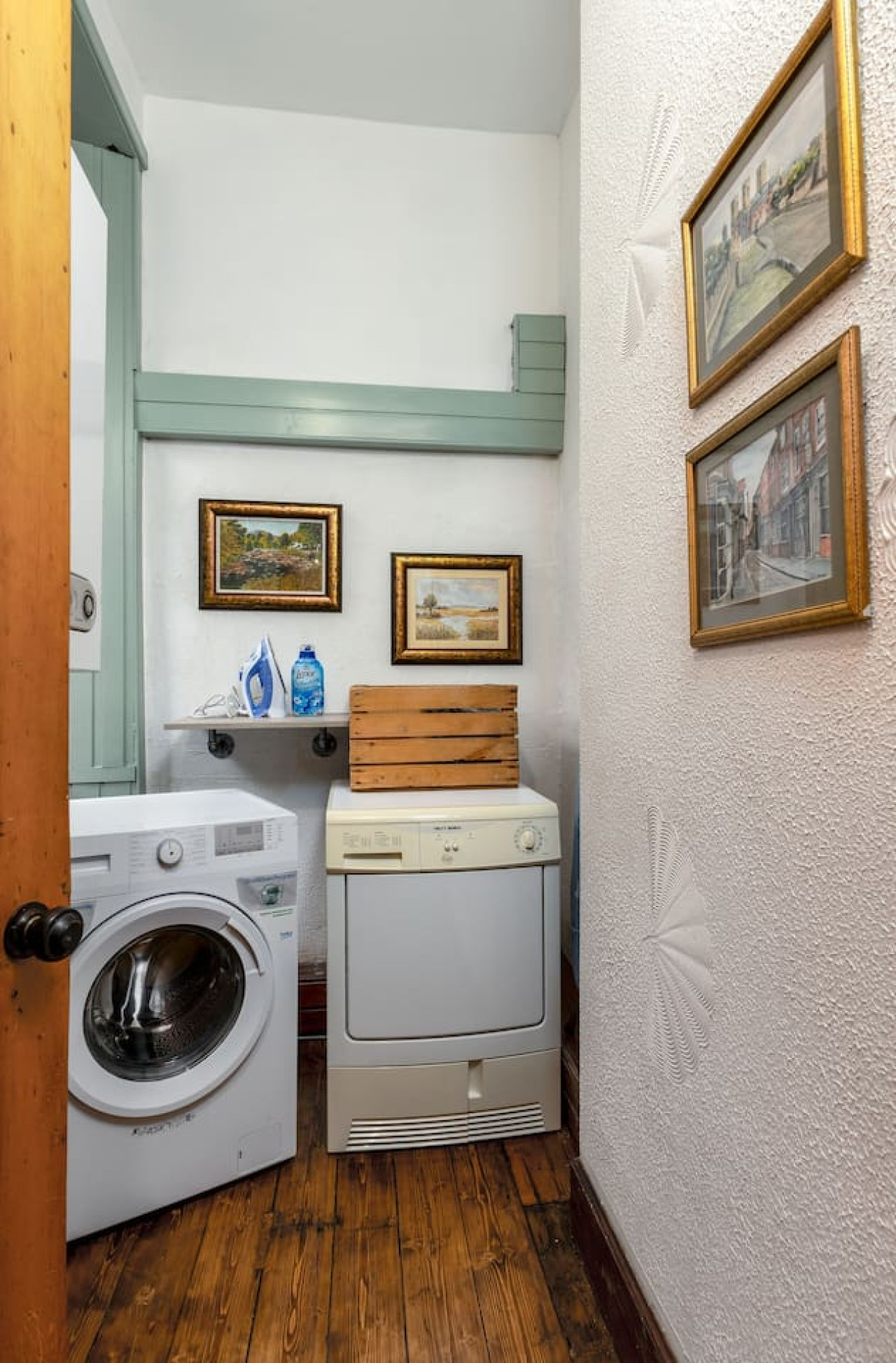 The Cosy Nook - Free Parking Nearby in 60B High Street, Dunblane, FK150AY - Property image 20 - VivreStays