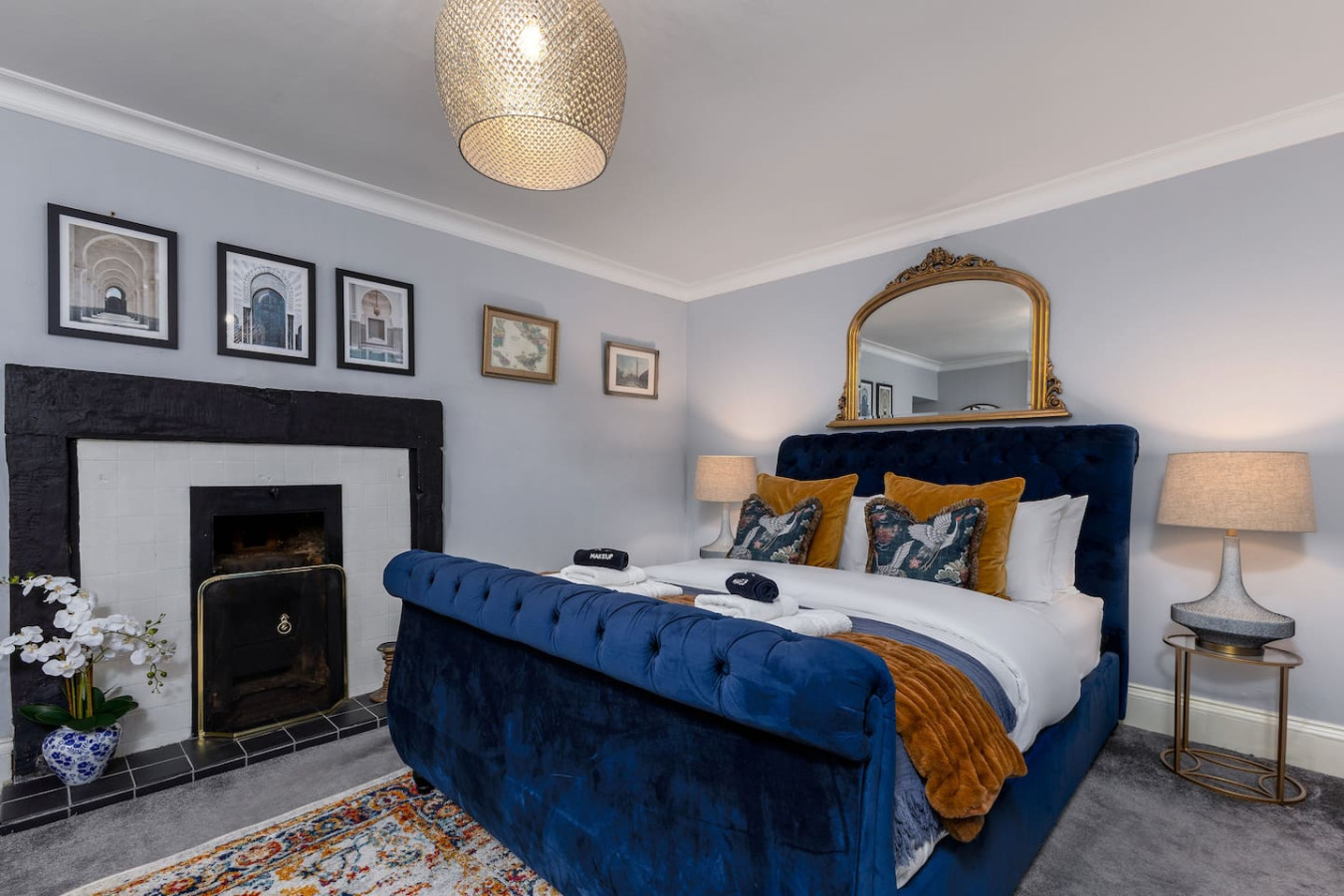 The Stirling Garden Townhouse - Private Courtyard in 3A Allan Park, FK82QG, Stirling - Property image 3 - VivreStays