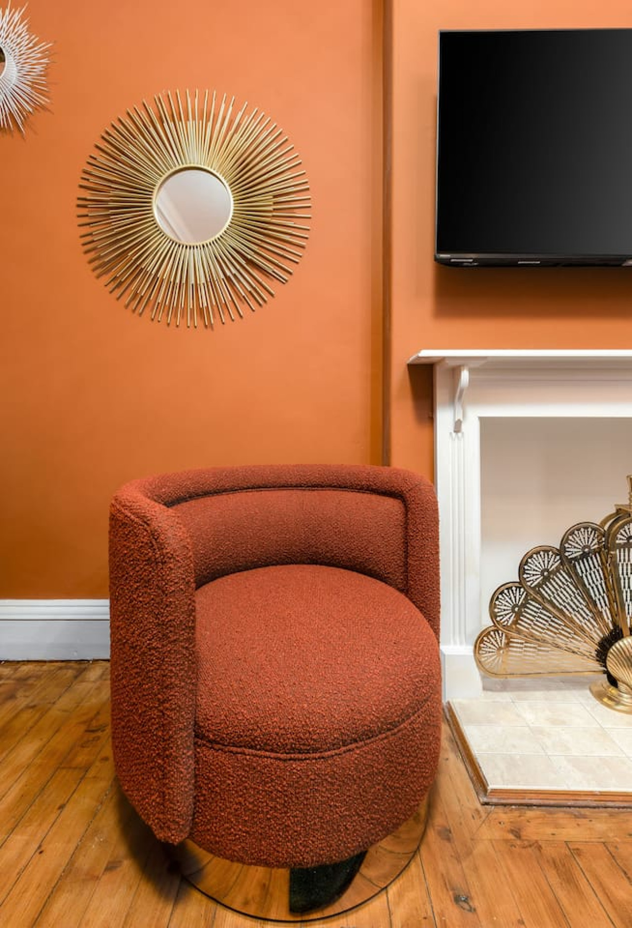 Stylish Penthouse Retreat in 68 Port Street, Flat E, Stirling, FK82LJ - Property image 11 - VivreStays