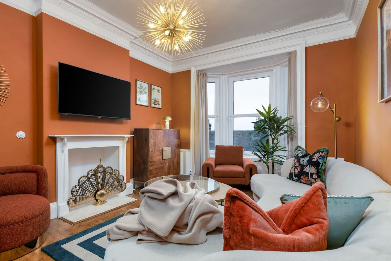 Stylish Penthouse Retreat in 68 Port Street, Flat E, Stirling, FK82LJ - Property image 7 - VivreStays