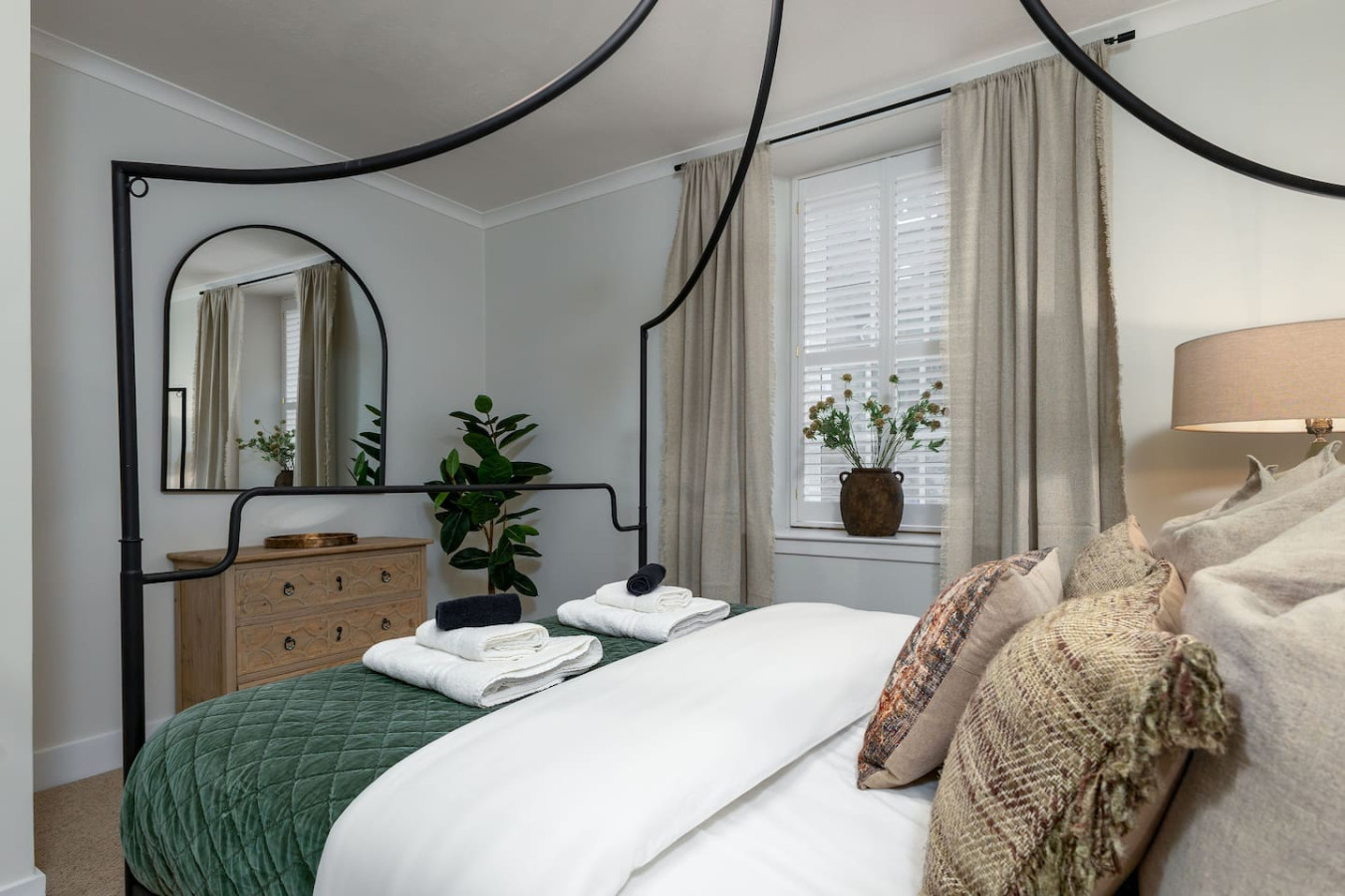 Woodland Hideaway Near Stirling in 18A Main Street, Cambusbarron, FK79NN - Property image 19 - VivreStays
