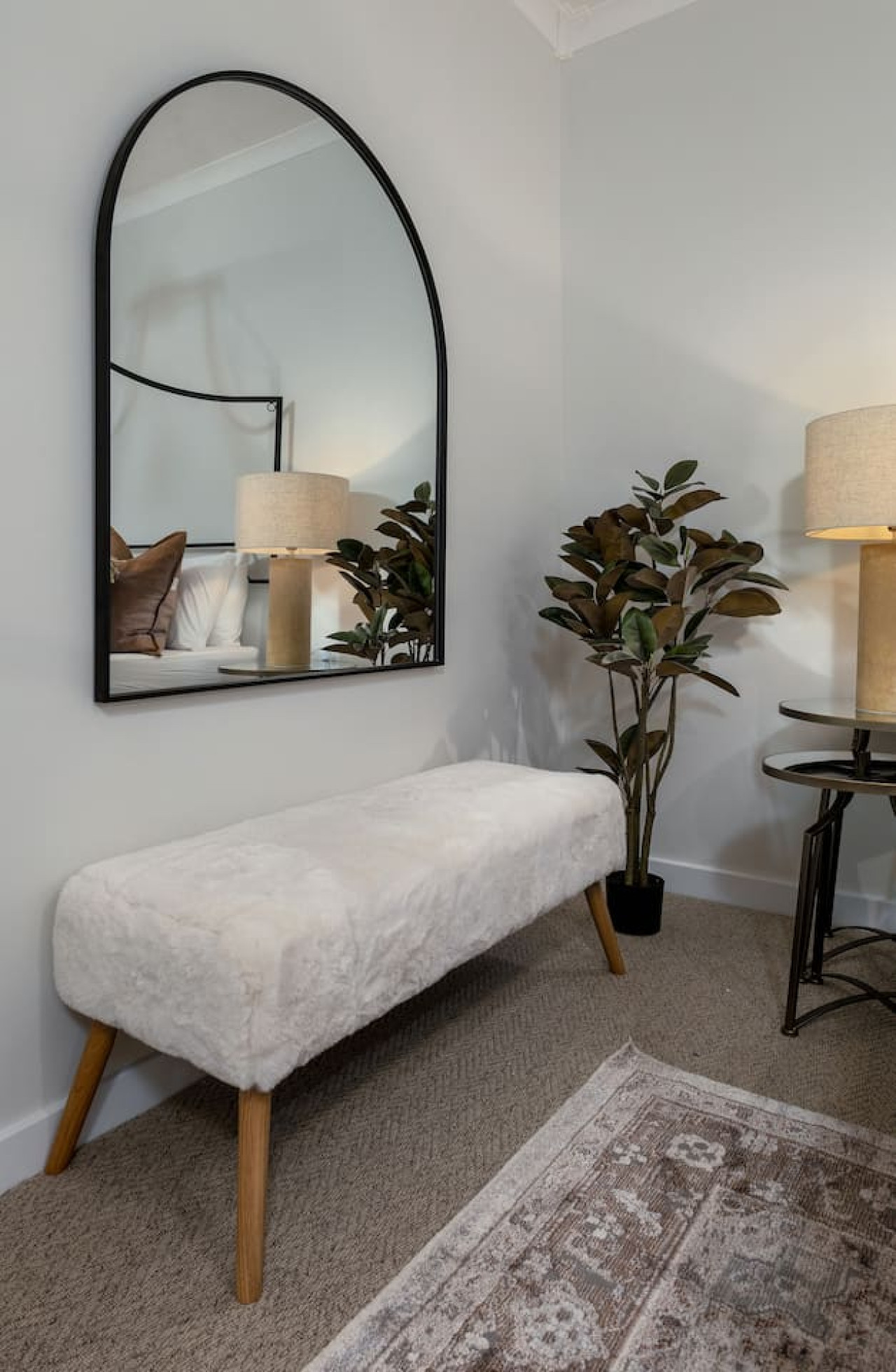 Woodland Hideaway Near Stirling in 18A Main Street, Cambusbarron, FK79NN - Property image 14 - VivreStays