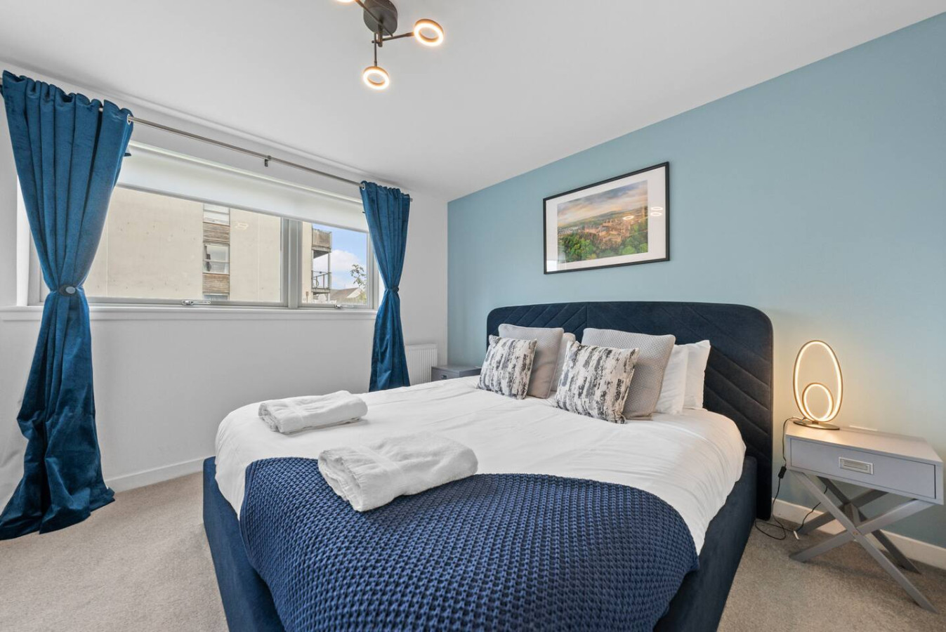 Modern Stirling Apartment - Free Parking in 12 Weir Street, FK81FH - Property image 42 - VivreStays