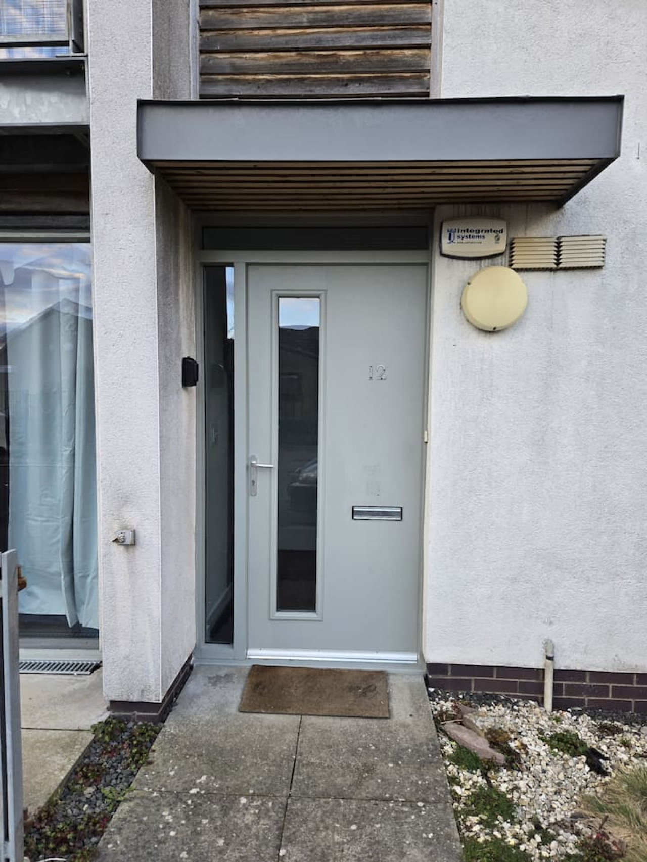 Modern Stirling Apartment - Free Parking in 12 Weir Street, FK81FH - Property image 46 - VivreStays