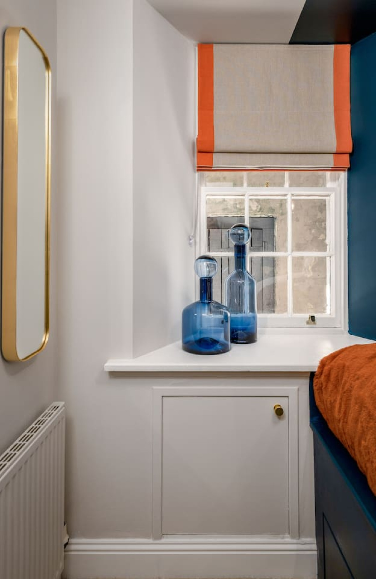 Sapphire Suite, The Stirling Residence in 1A Viewfield Place, Stirling, FK81NQ - Property image 27 - VivreStays