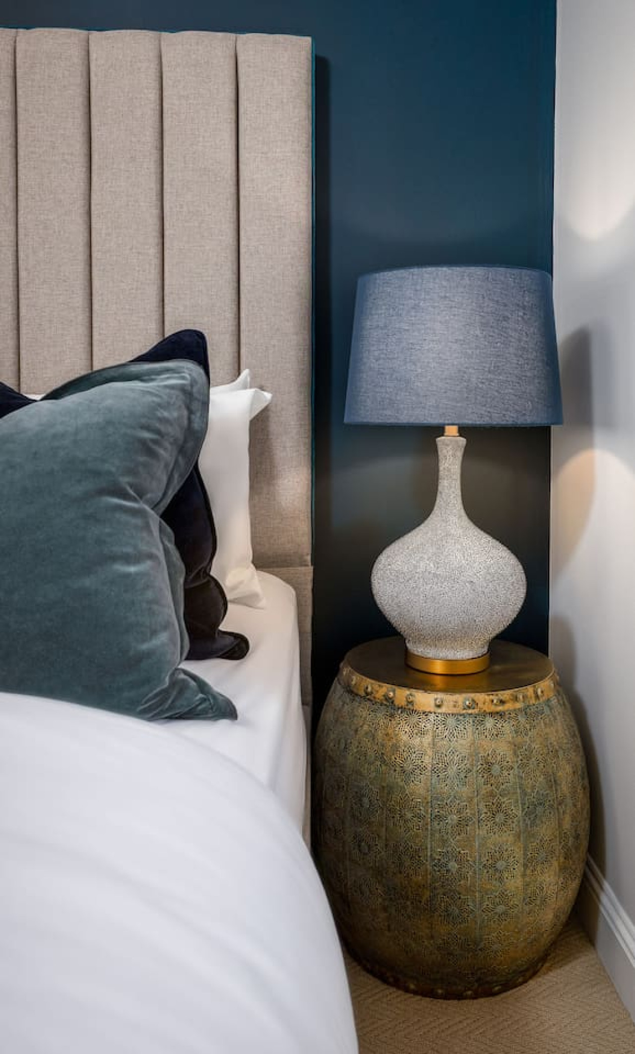 Sapphire Suite, The Stirling Residence in 1A Viewfield Place, Stirling, FK81NQ - Property image 31 - VivreStays
