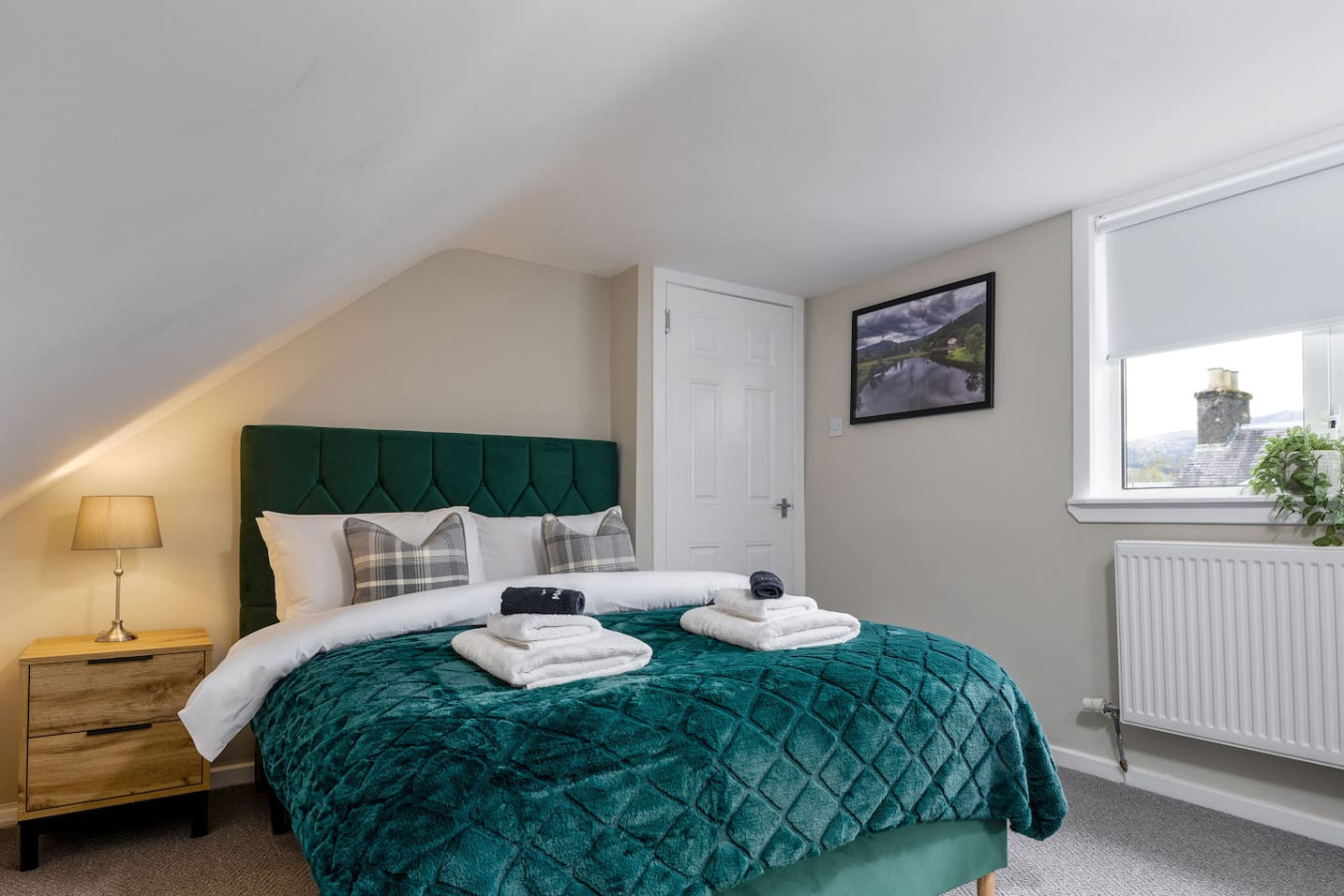 Modern Comfort in Historic Callander in 68B Main Street - Property image 2 - VivreStays