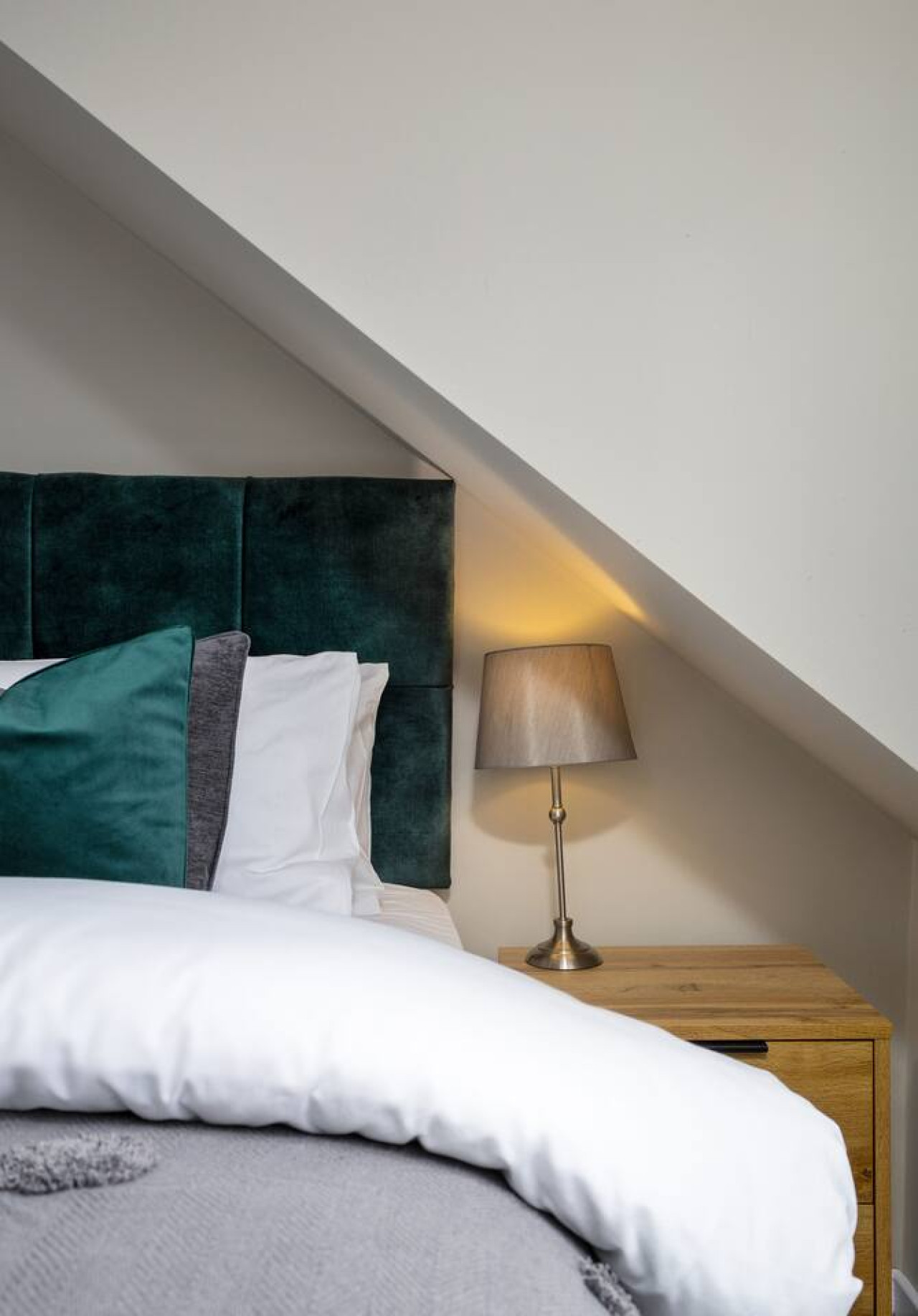 Modern Comfort in Historic Callander in 68B Main Street - Property image 17 - VivreStays