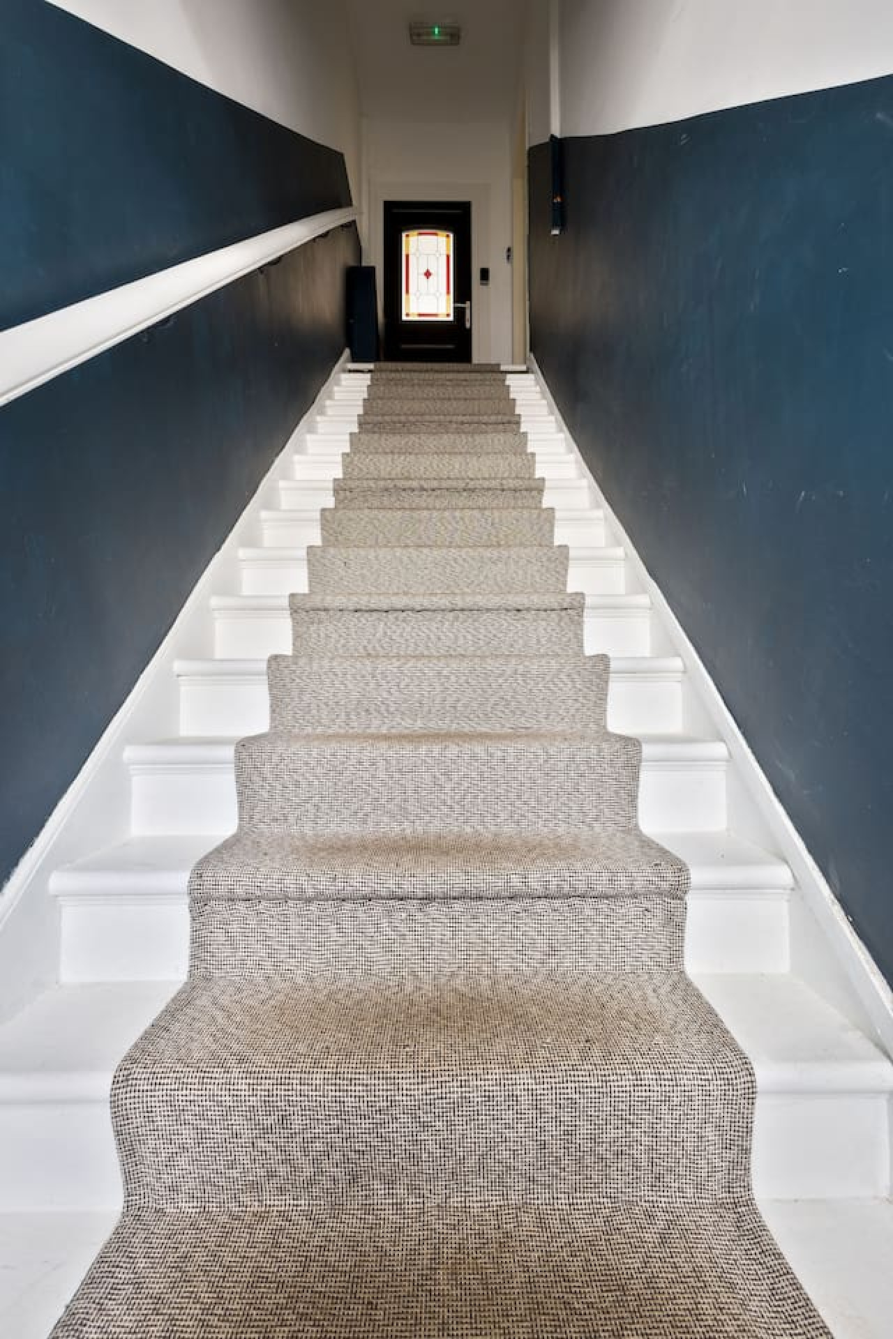 Modern Comfort in Historic Callander in 68B Main Street - Property image 32 - VivreStays