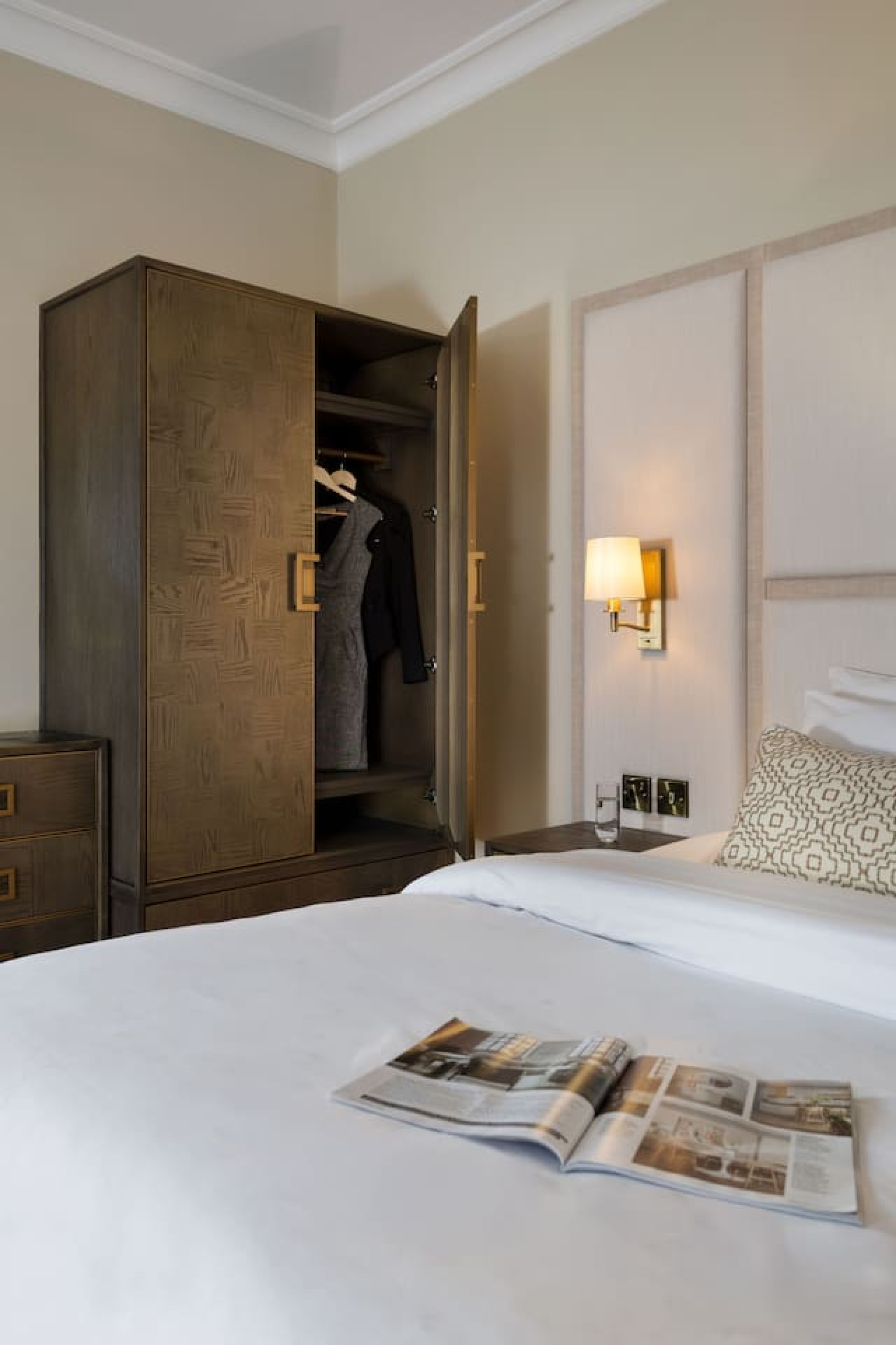 Luxury 4 Bed | Lift - Blythswood Square Apartment in 188 West Regent Street - Property image 41 - VivreStays