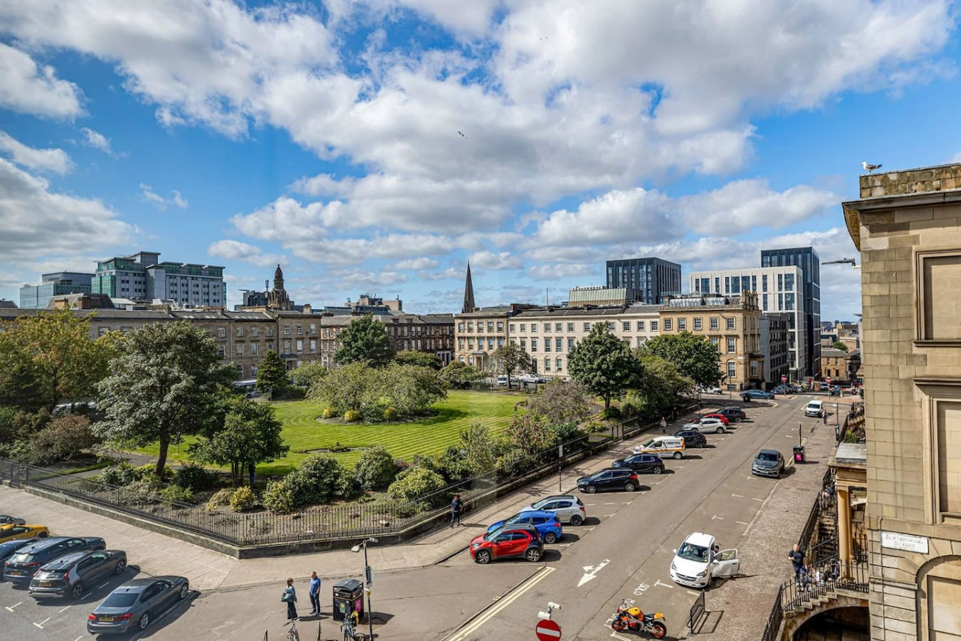 Luxury 4 Bed | Lift - Blythswood Square Apartment in 188 West Regent Street - Property image 74 - VivreStays