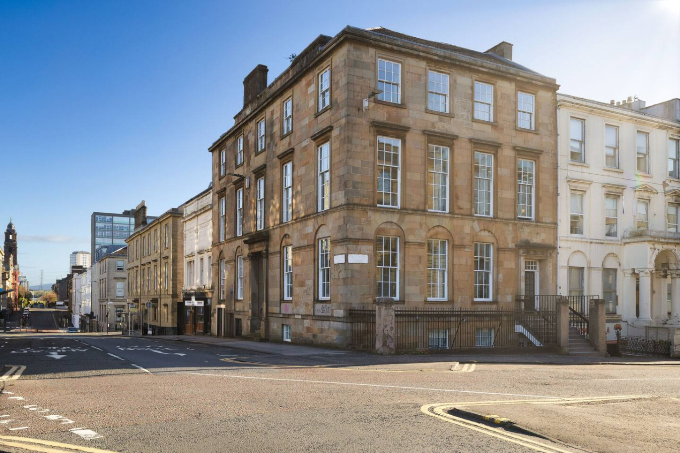 Luxury 4 Bed | Lift - Blythswood Square Apartment in 188 West Regent Street - Property image 72 - VivreStays