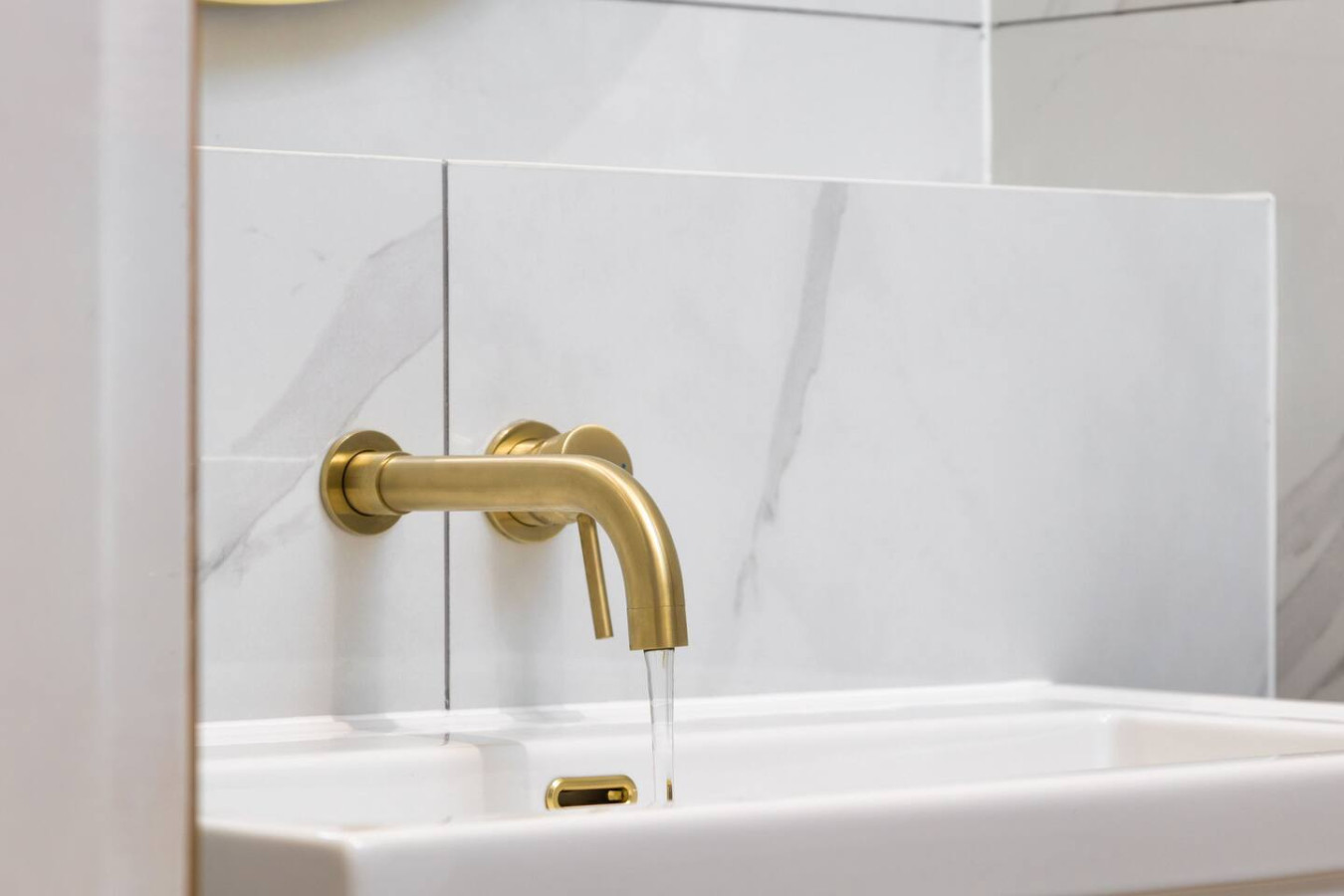 Luxury 4 Bed | Lift - Blythswood Square Apartment in 188 West Regent Street - Property image 60 - VivreStays